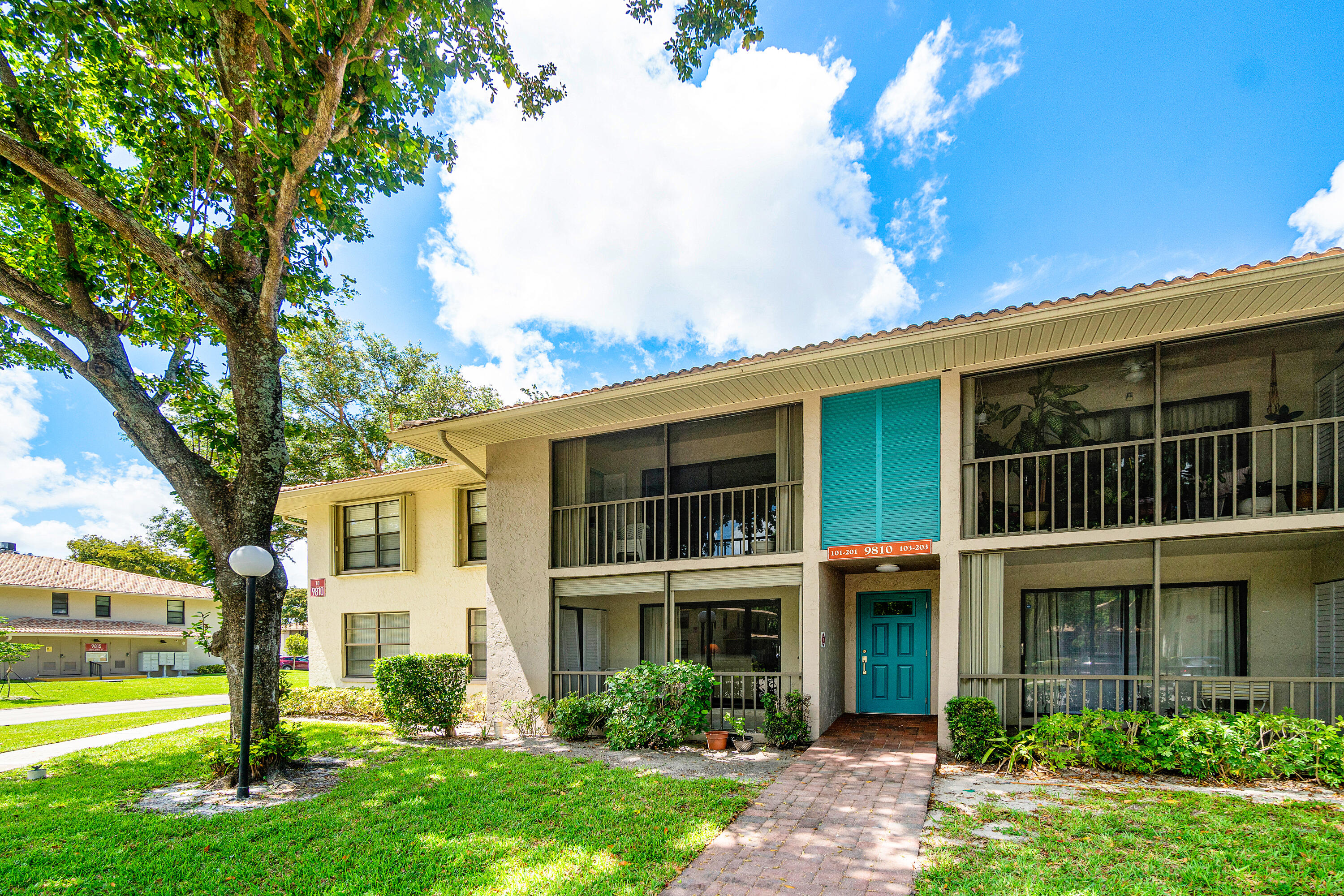 9810 Pineapple Tree Drive 101 — photo