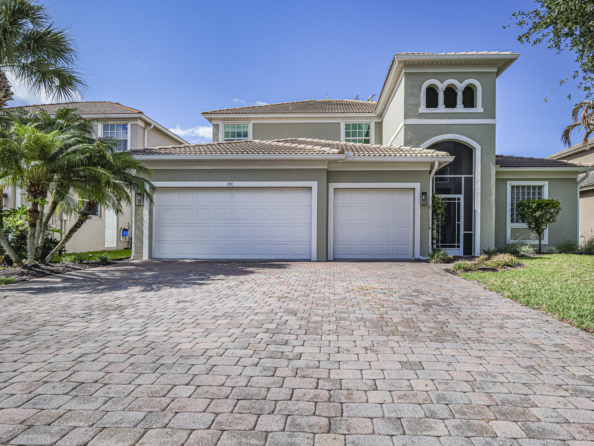 391 NW Sheffield Circle — photo