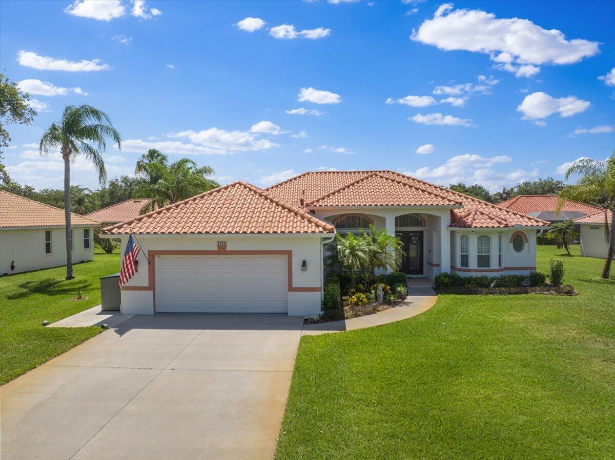 5828 Pine Ridge Circle — photo