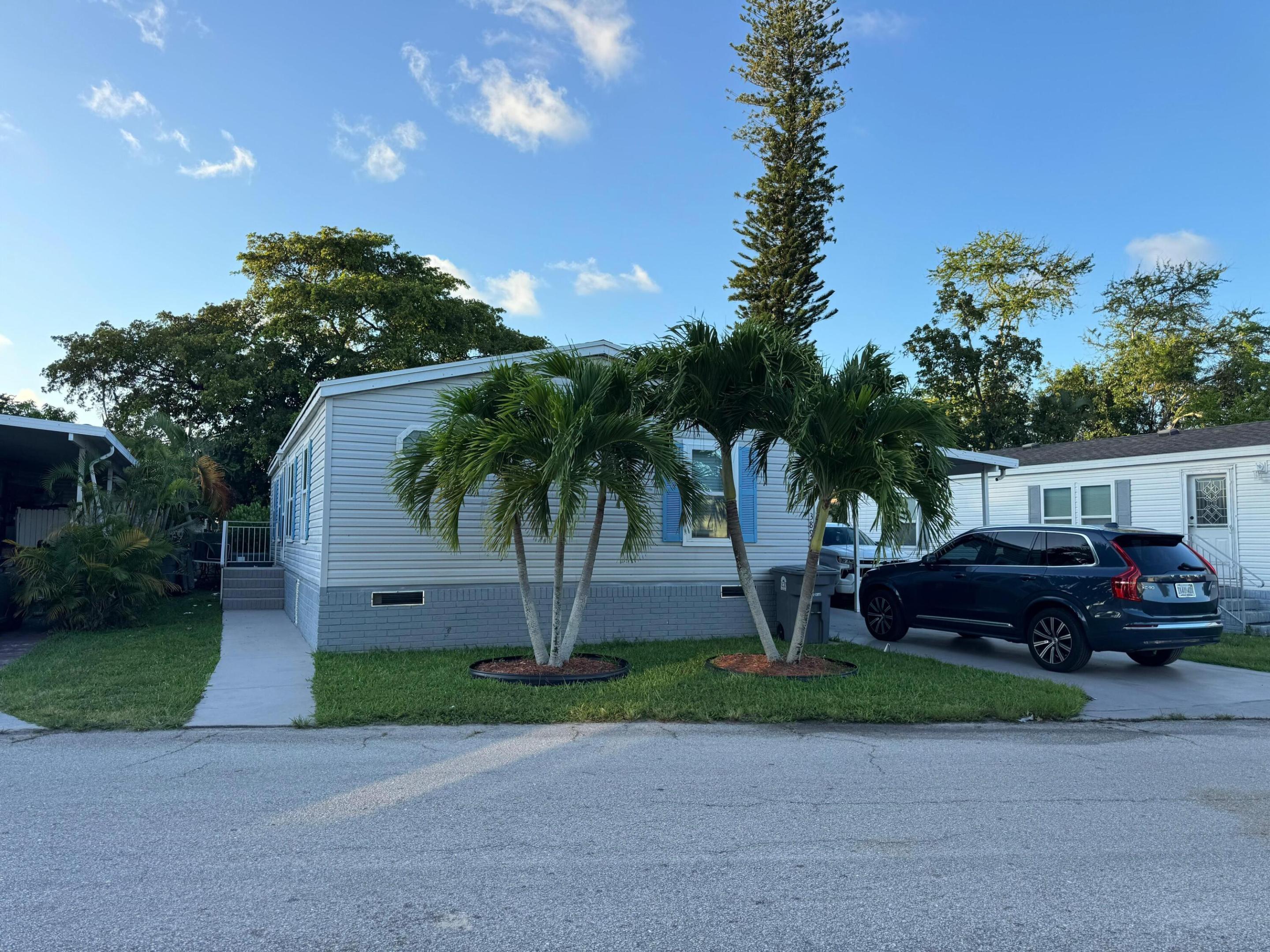 3899 Redman Parkway 143 — photo
