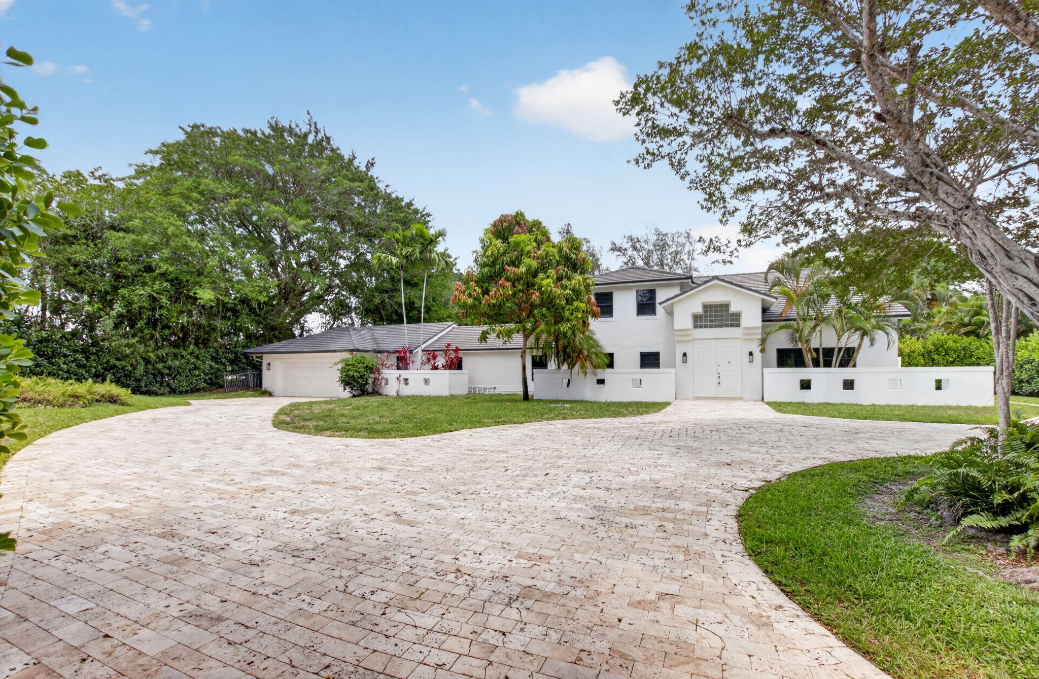 8044 Twin Lake Drive — photo