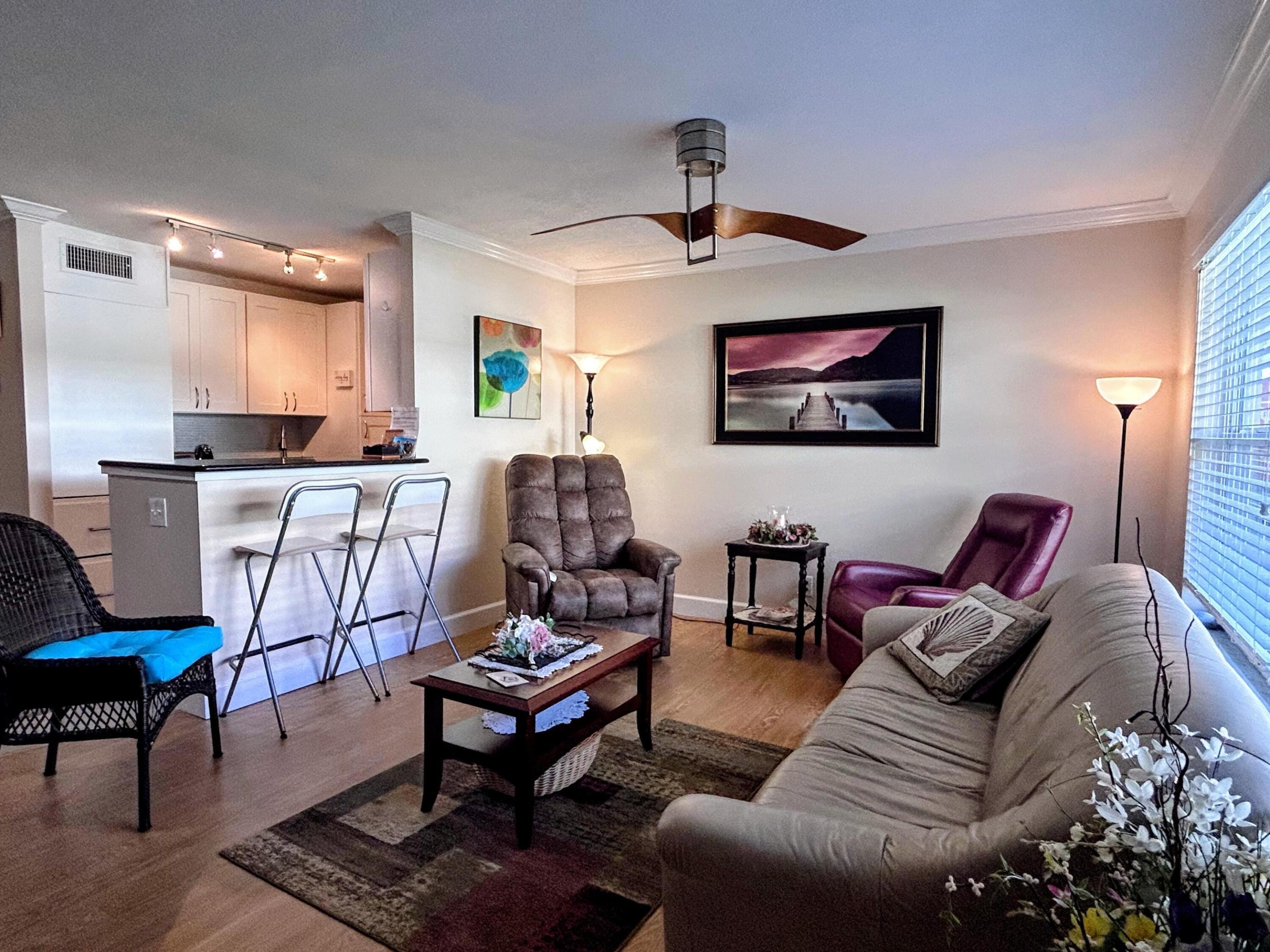 638 Snug Harbor Drive E6 — photo