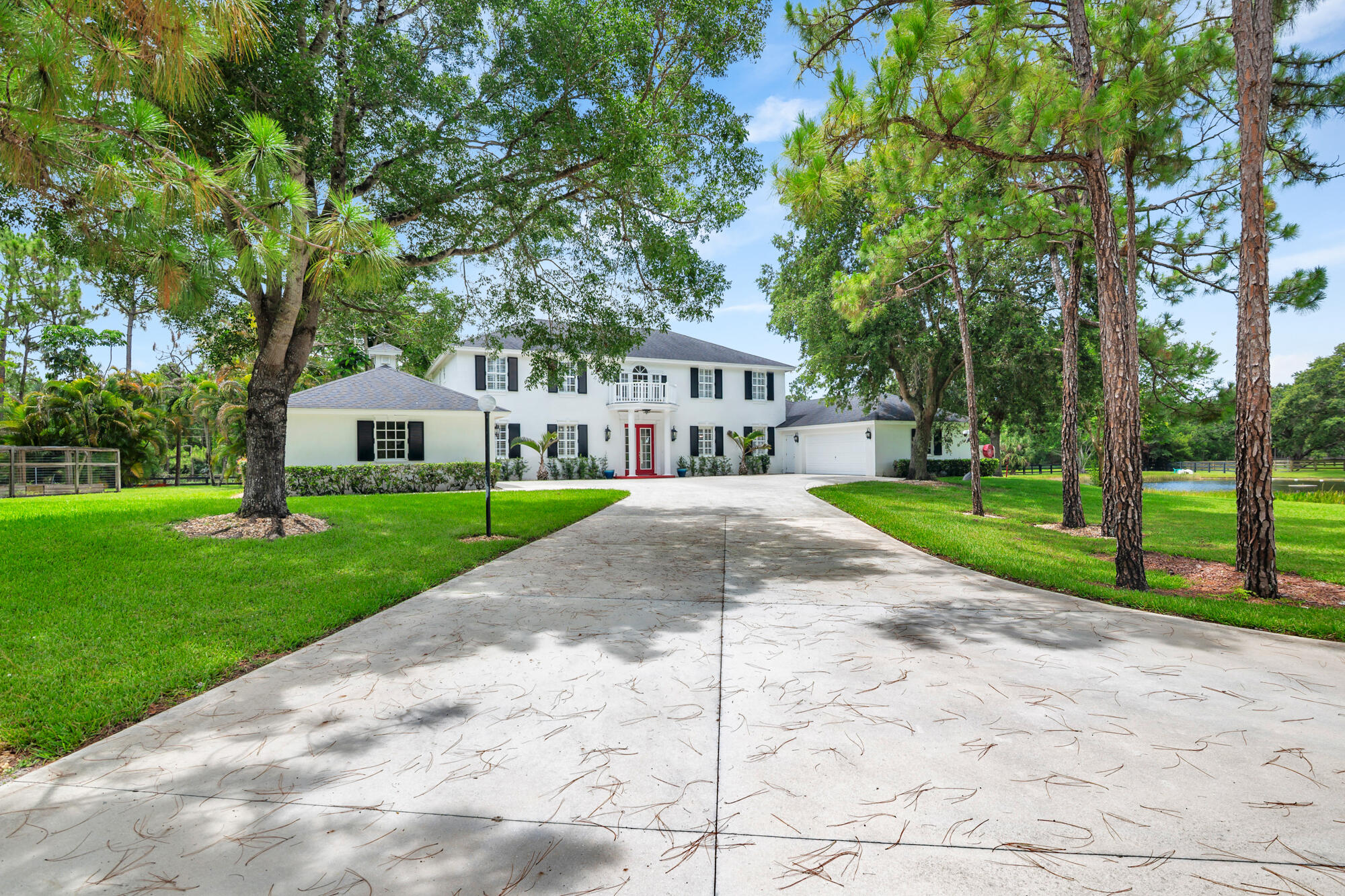 13230 Running Water Road — photo