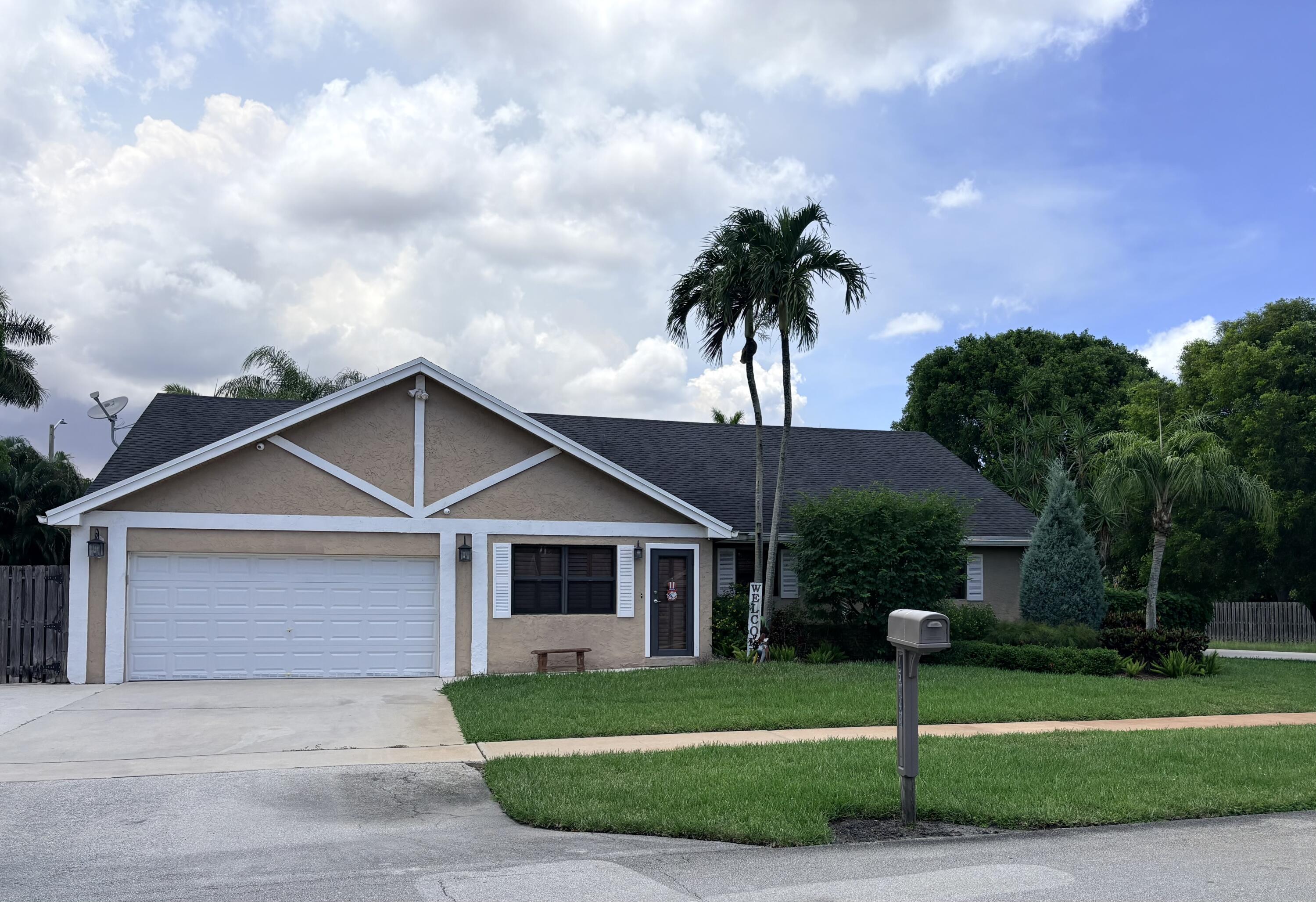 15943 W Wind Circle — photo