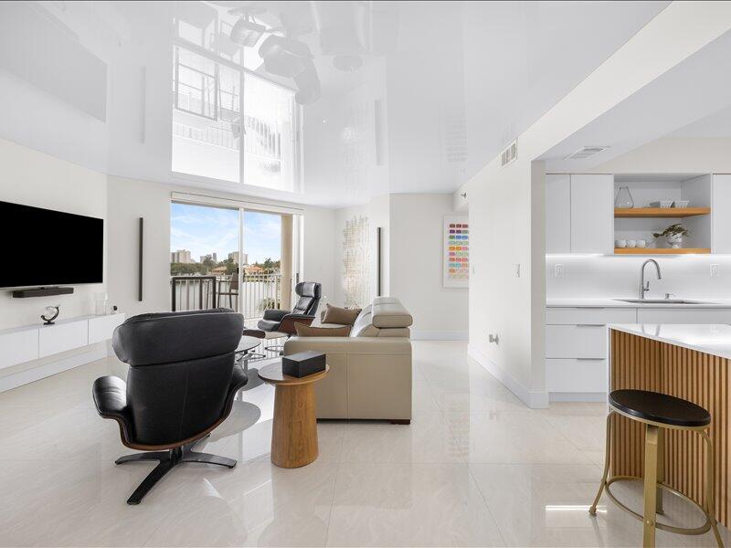18260 N Bay Road 418 — photo