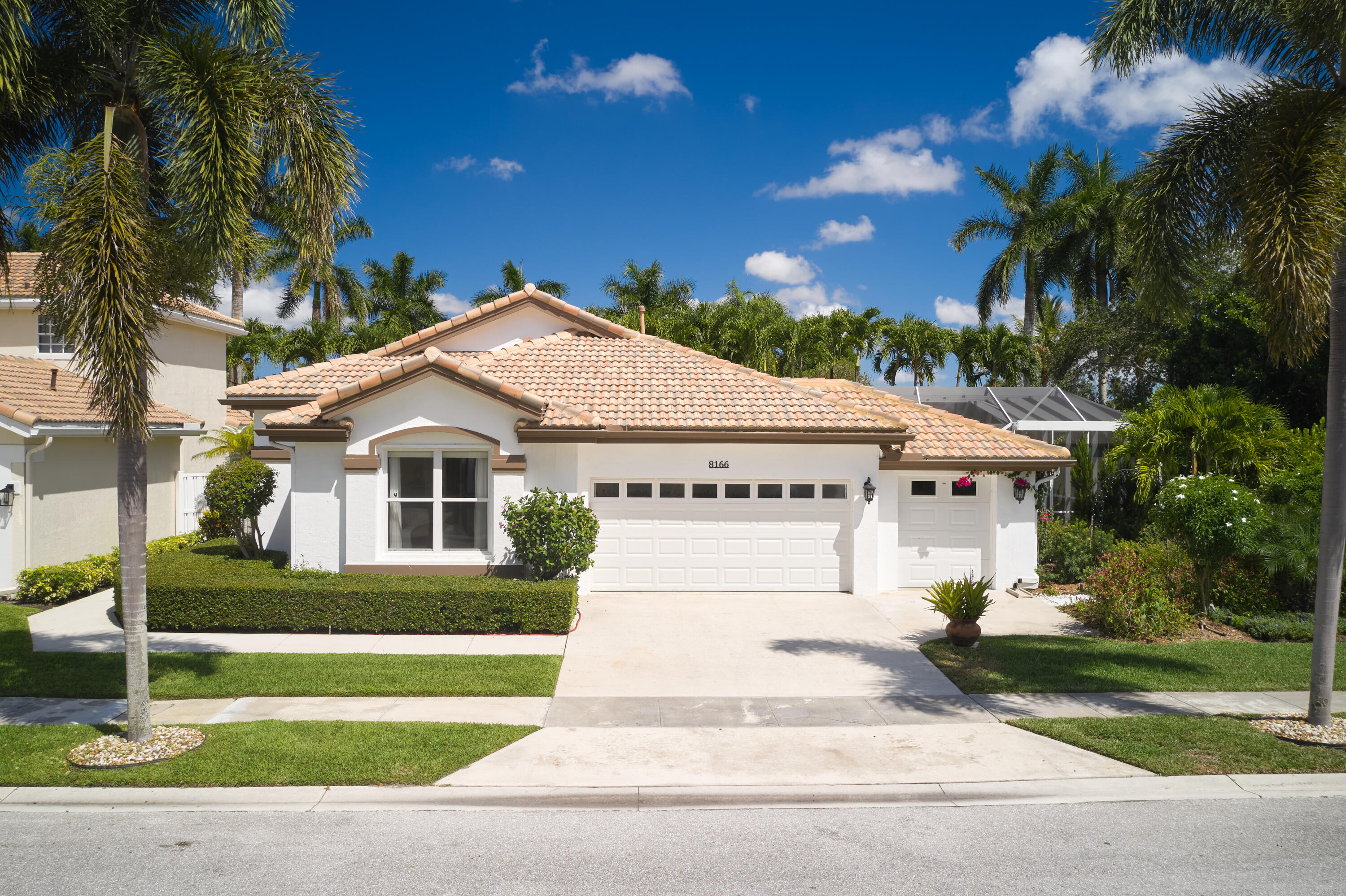 8166 Quail Meadow Way — photo