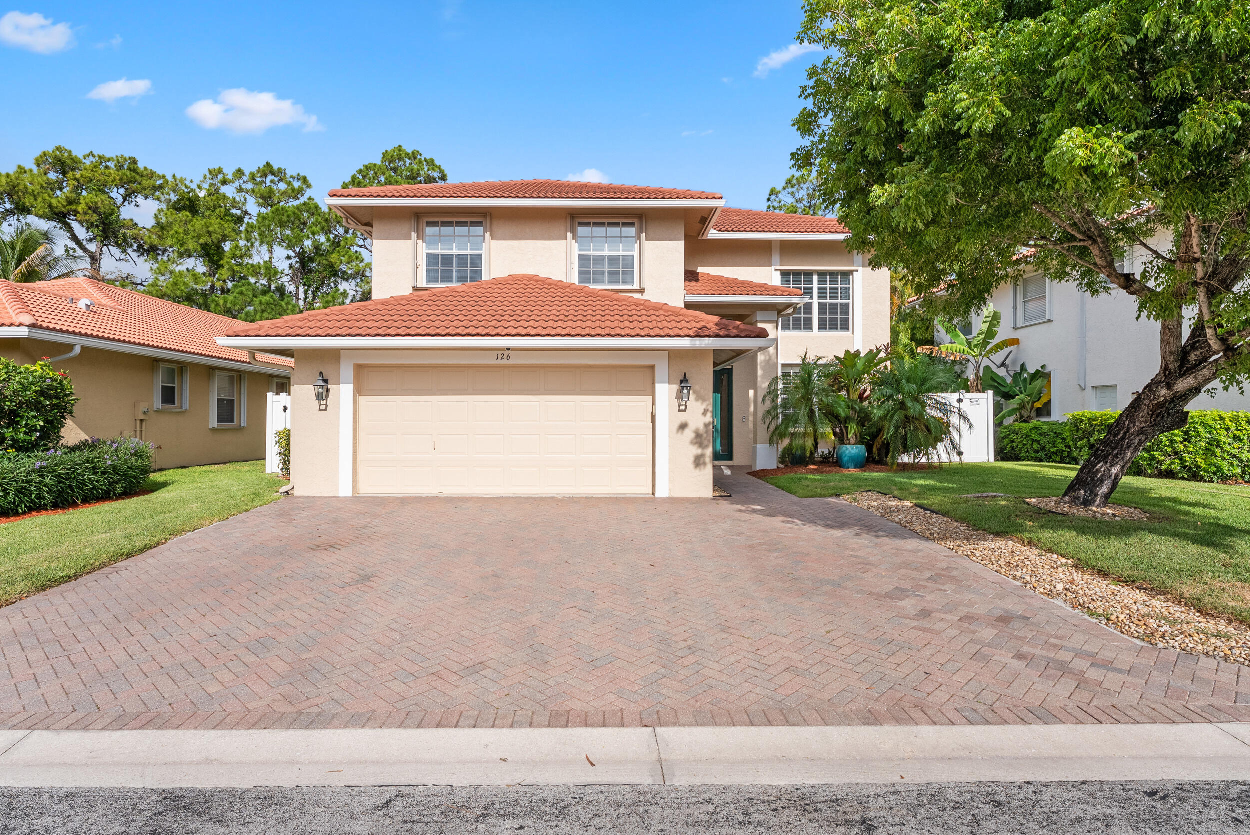 126 Hidden Hollow Drive — photo