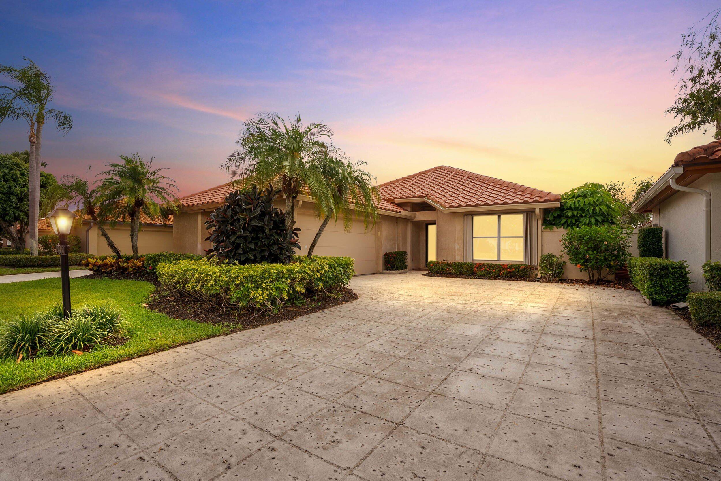 2735 SW Mariposa Circle — photo