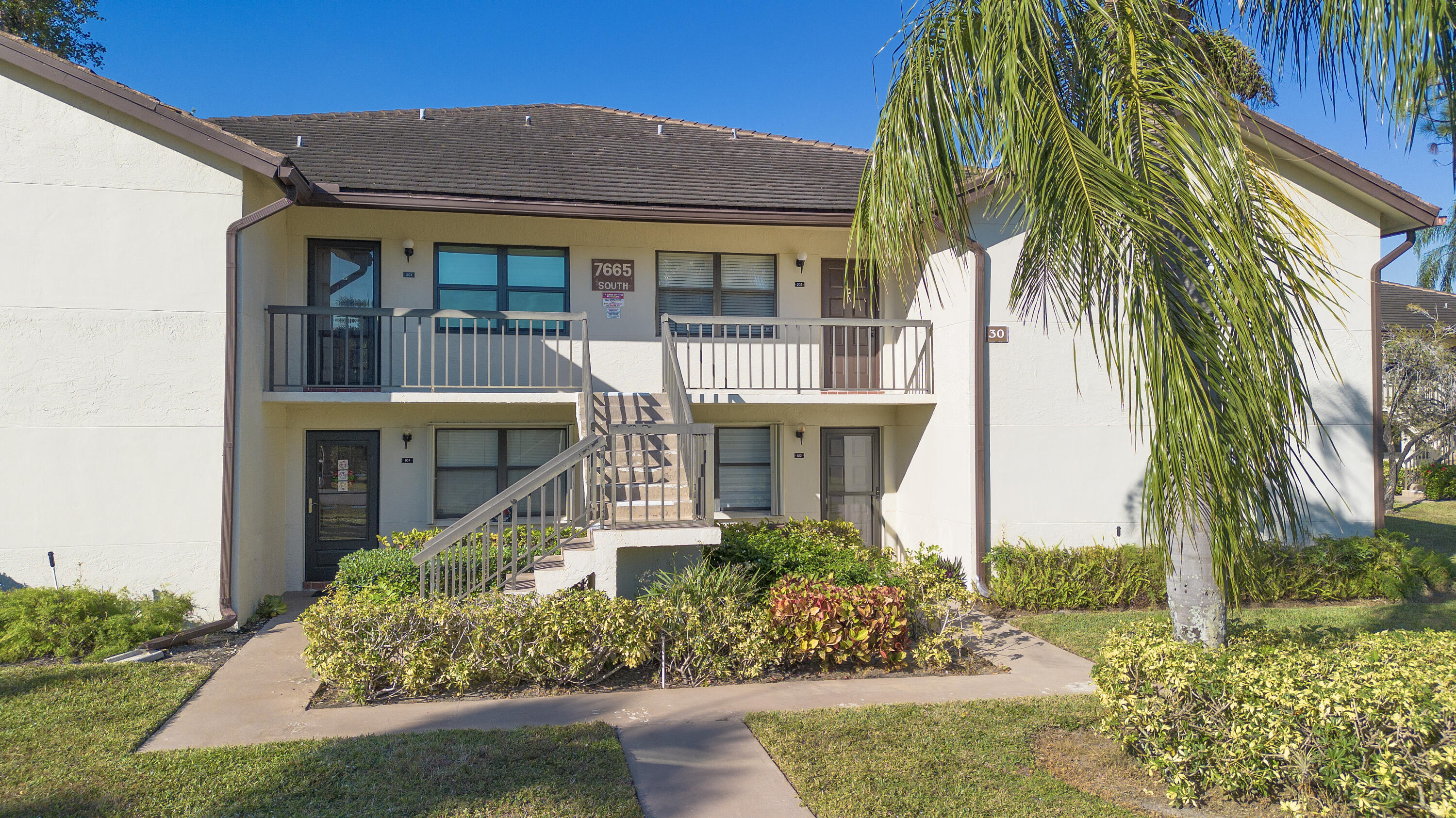 7665 Tahiti Lane 102 — photo