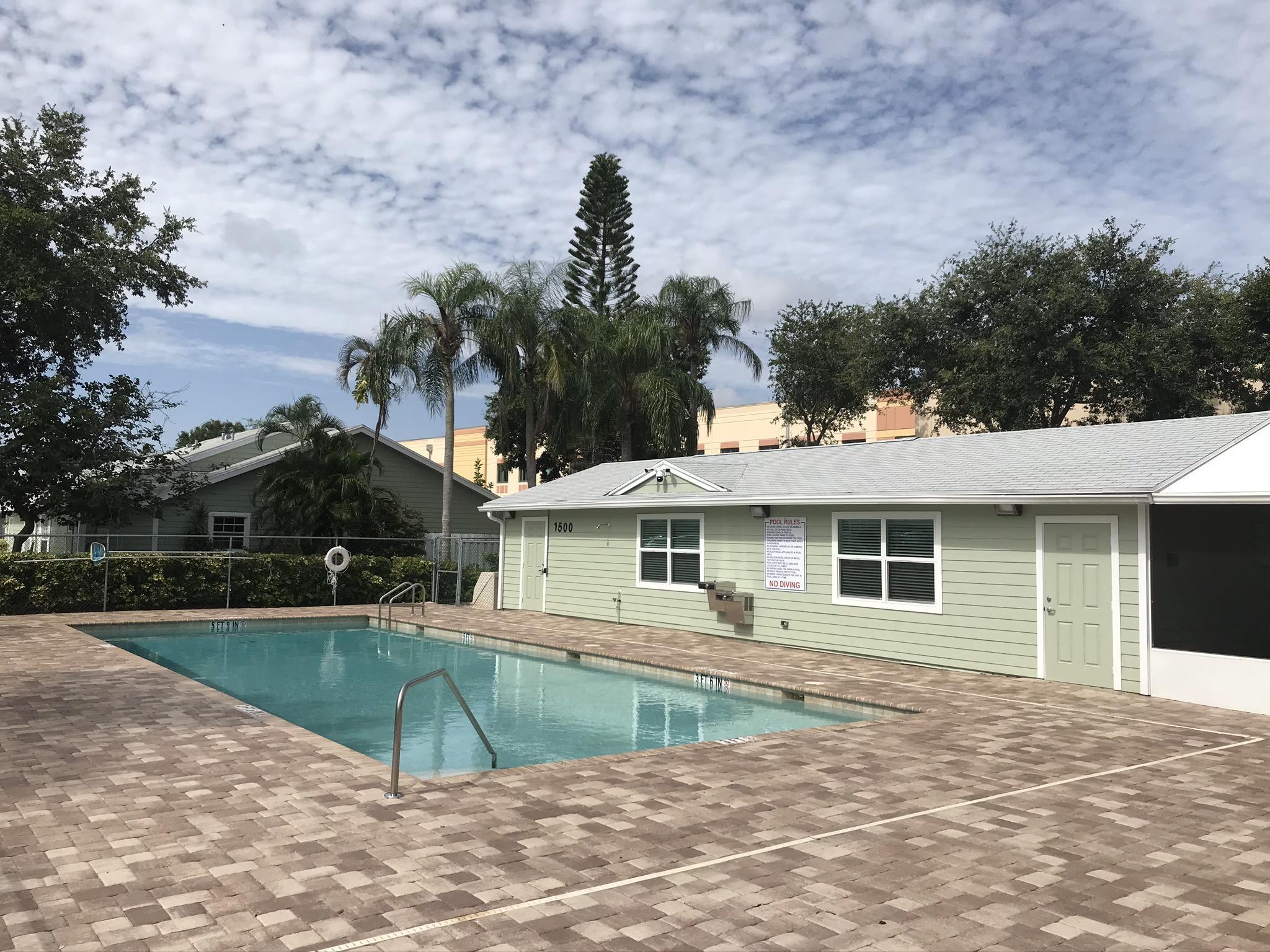 1534 Royal Forest Court — photo