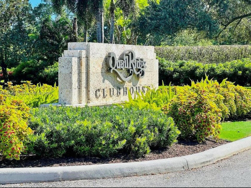 4650 Kittiwake Court 4650 — photo