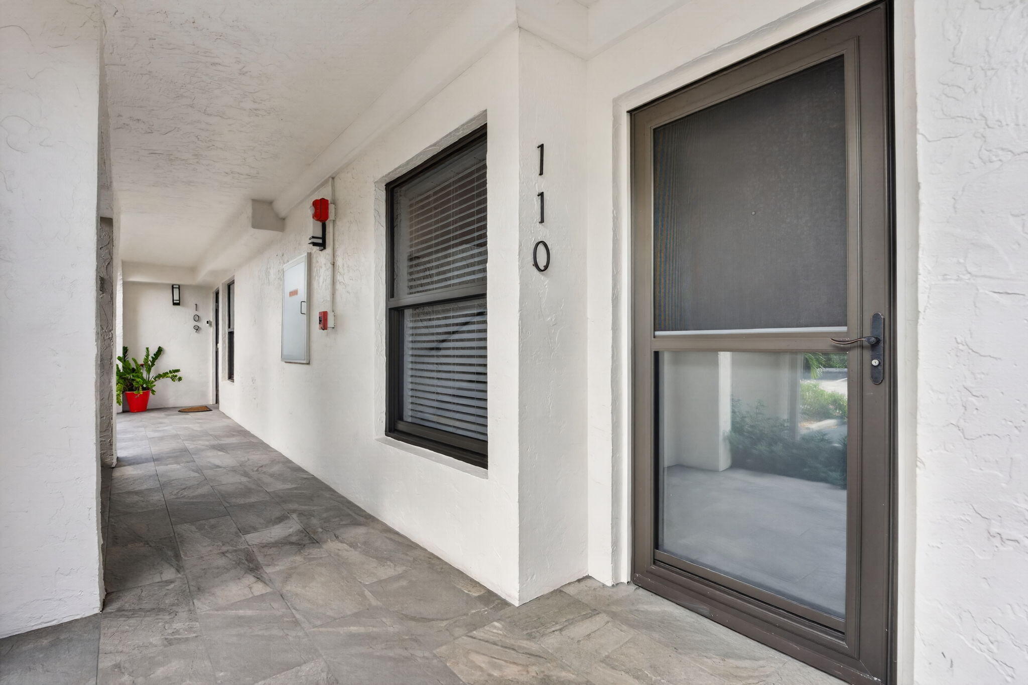 1627 Riverview Road 110 — photo