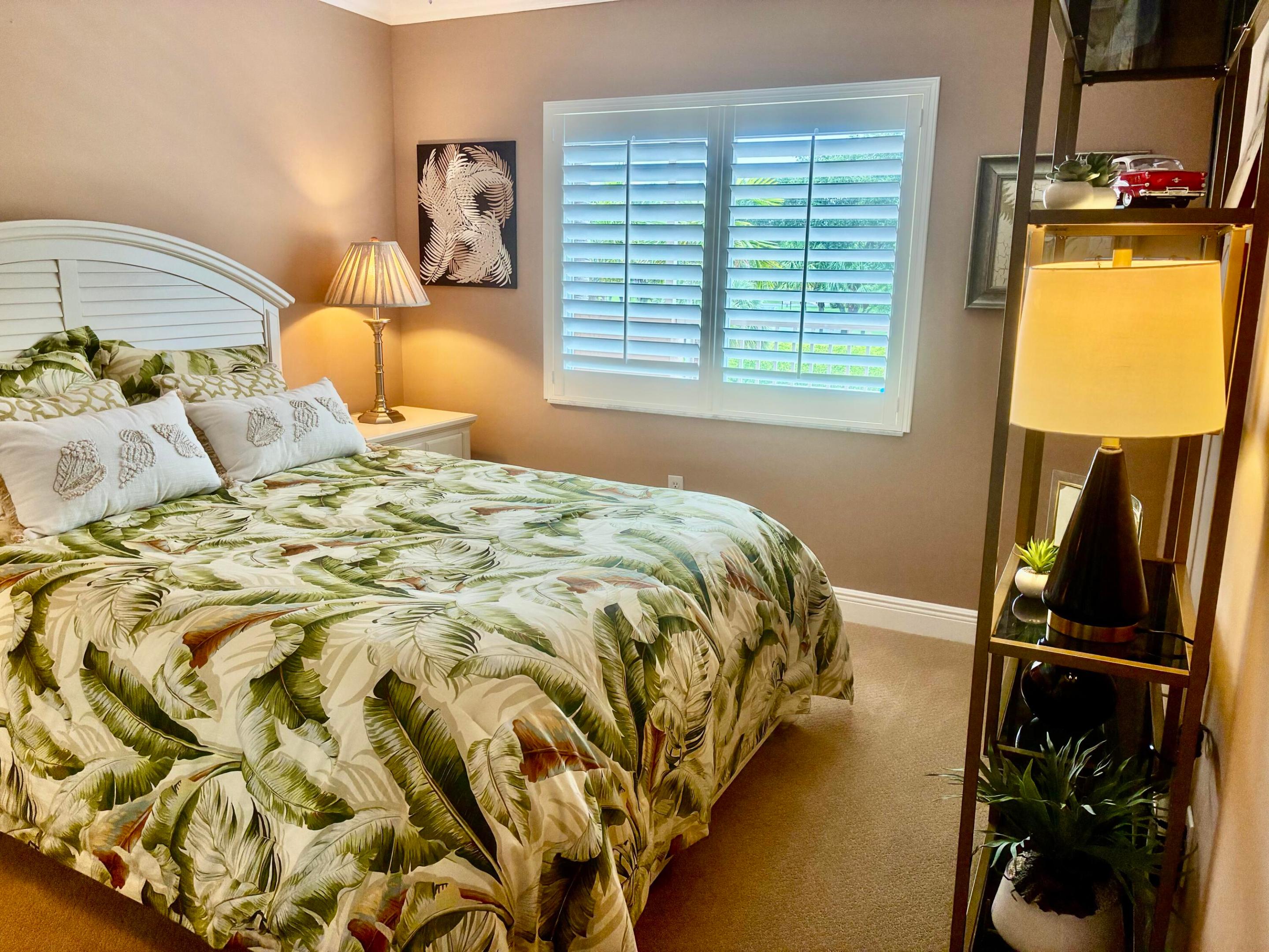 5778 Crystal Shores Drive 303 — photo