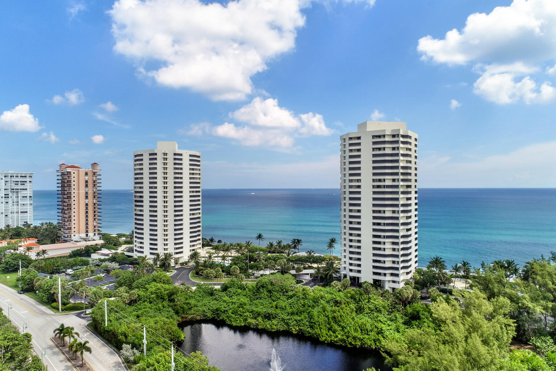 5070 N Ocean Drive 10C — photo