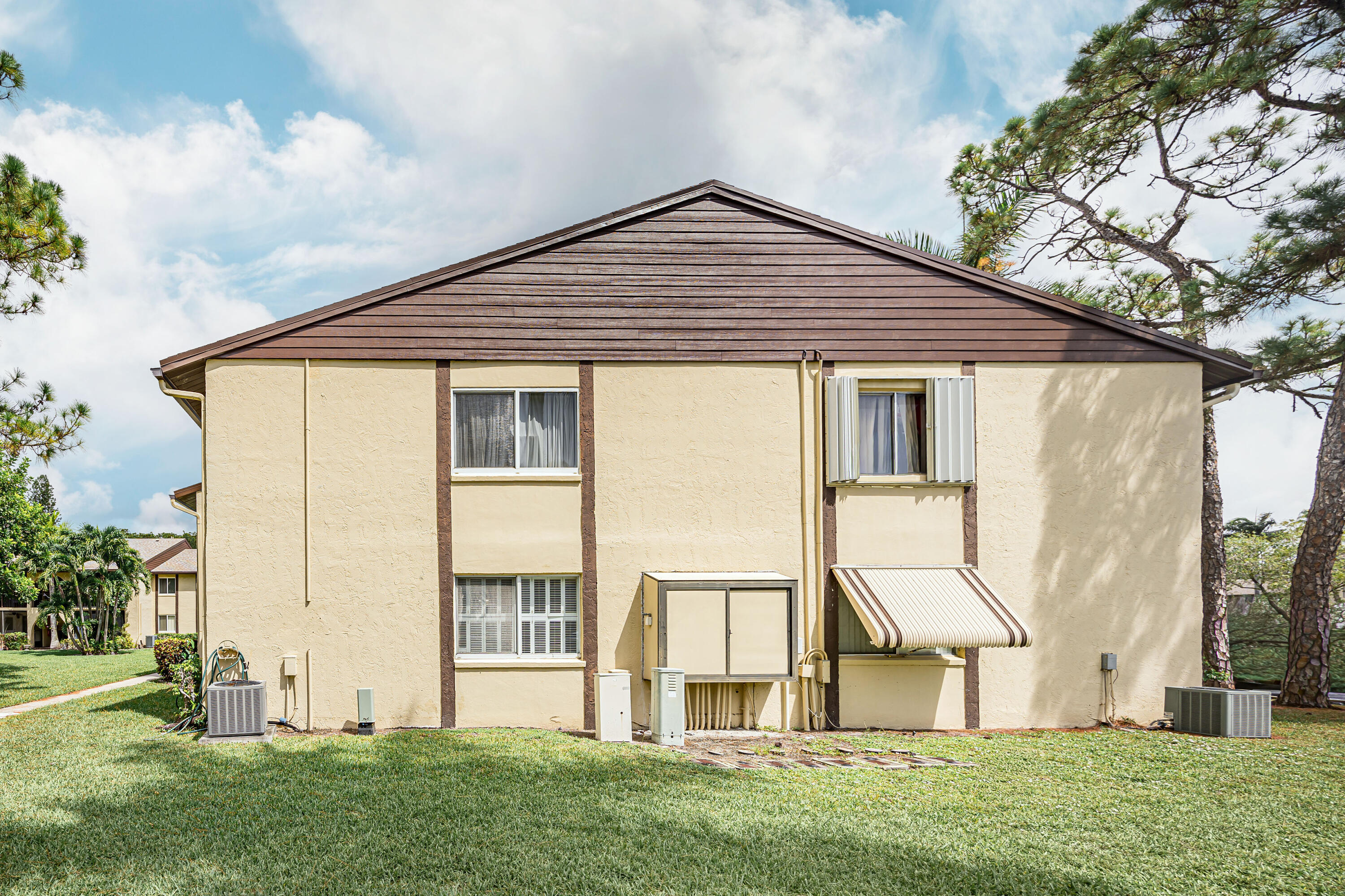 311 Pine Ridge Circle B-1 — photo