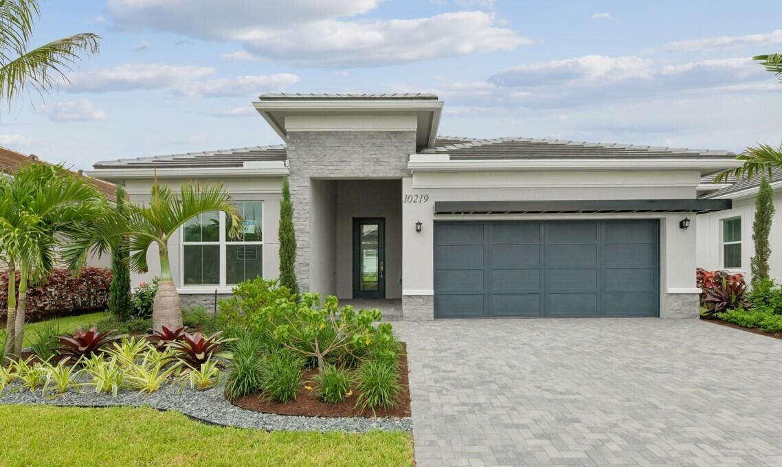 10219 Timber Creek Way — photo