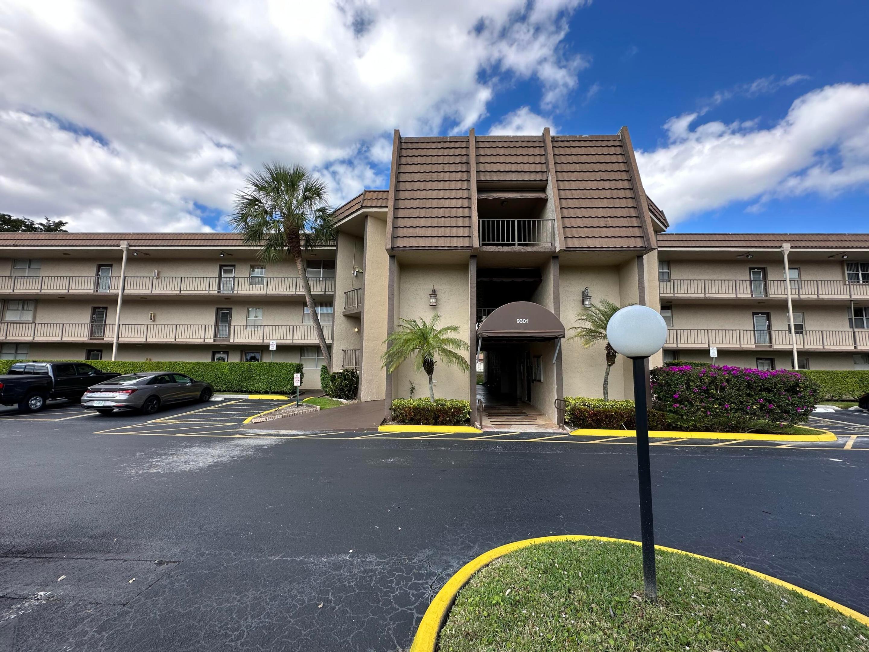9301 Lime Bay Boulevard 301 — photo