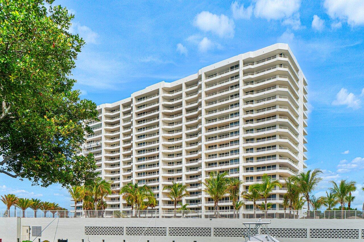 4201 N Ocean Boulevard 601 — photo