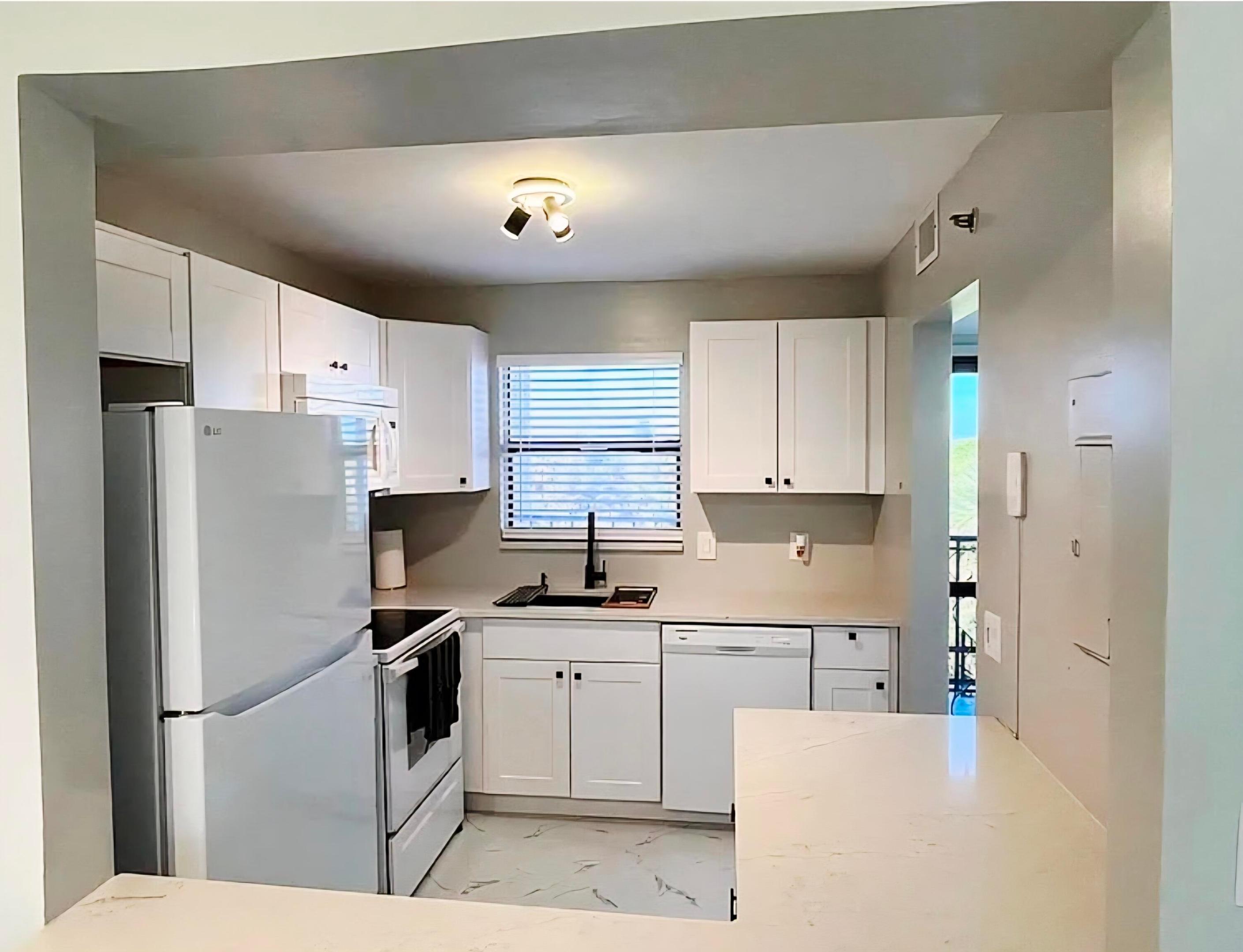 4640 W Lucerne Lakes Blvd Boulevard 505 — photo