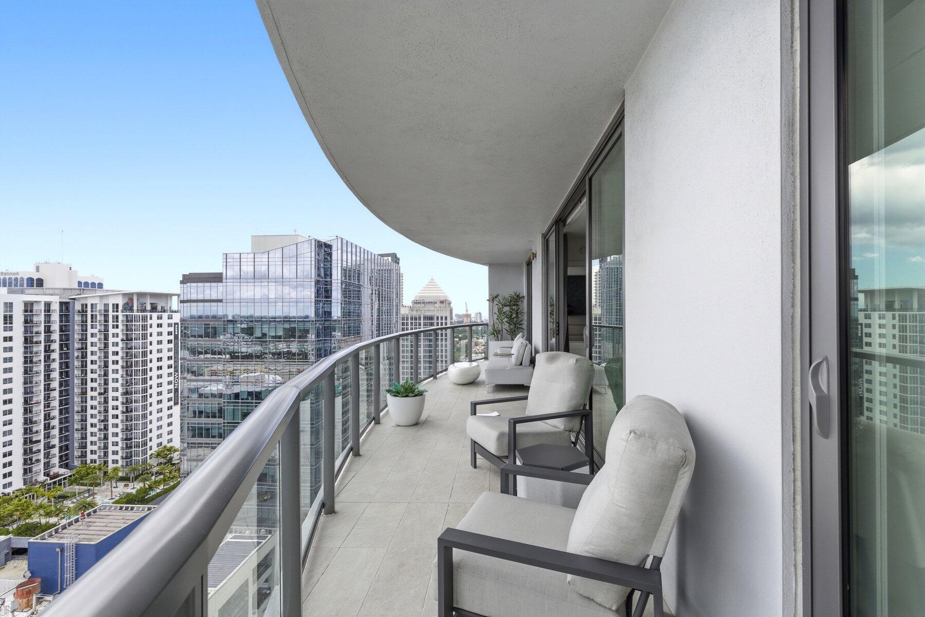 100 E Las Olas Boulevard 2802 — photo