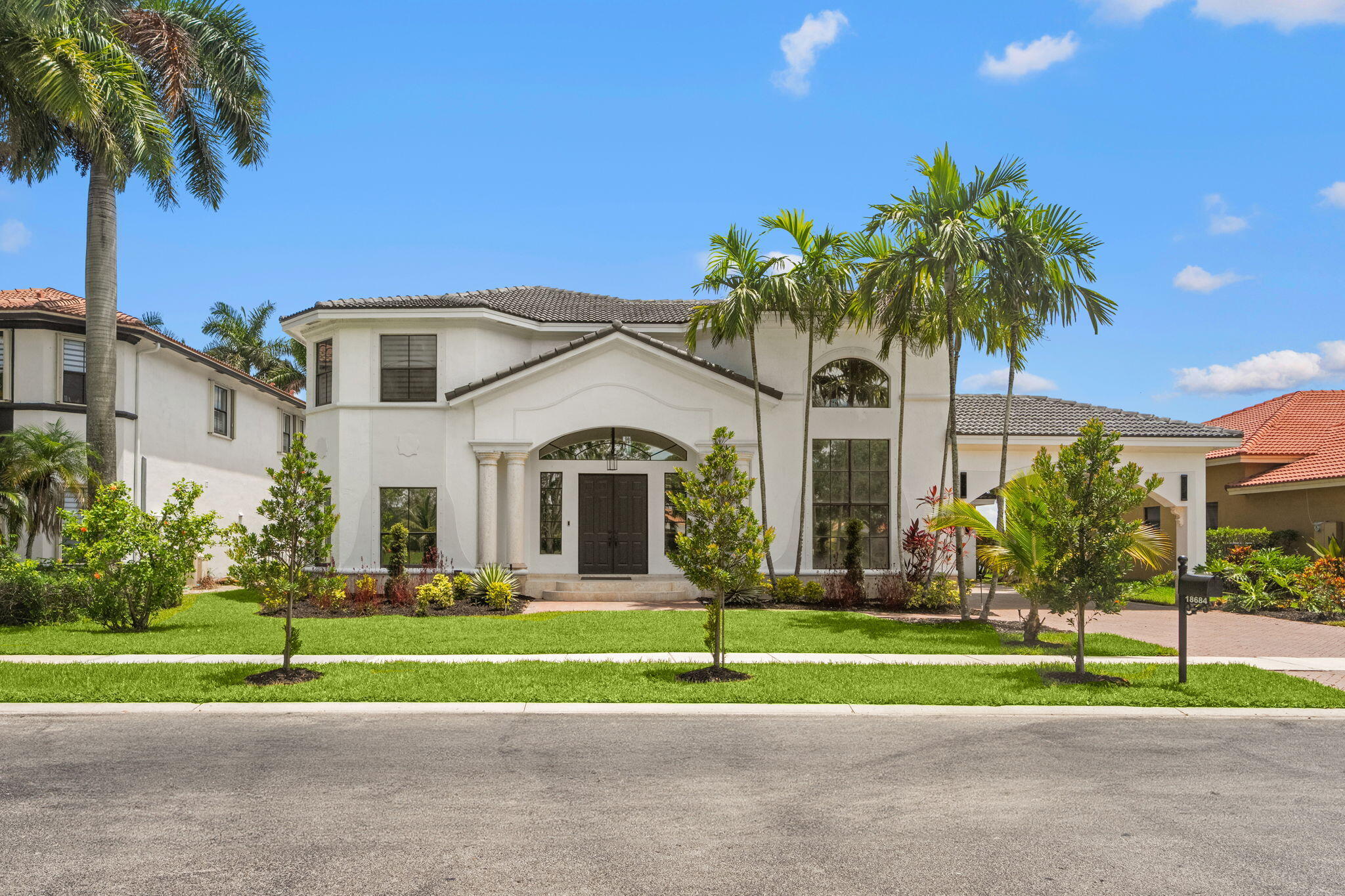 18684 SW 17th Court — photo