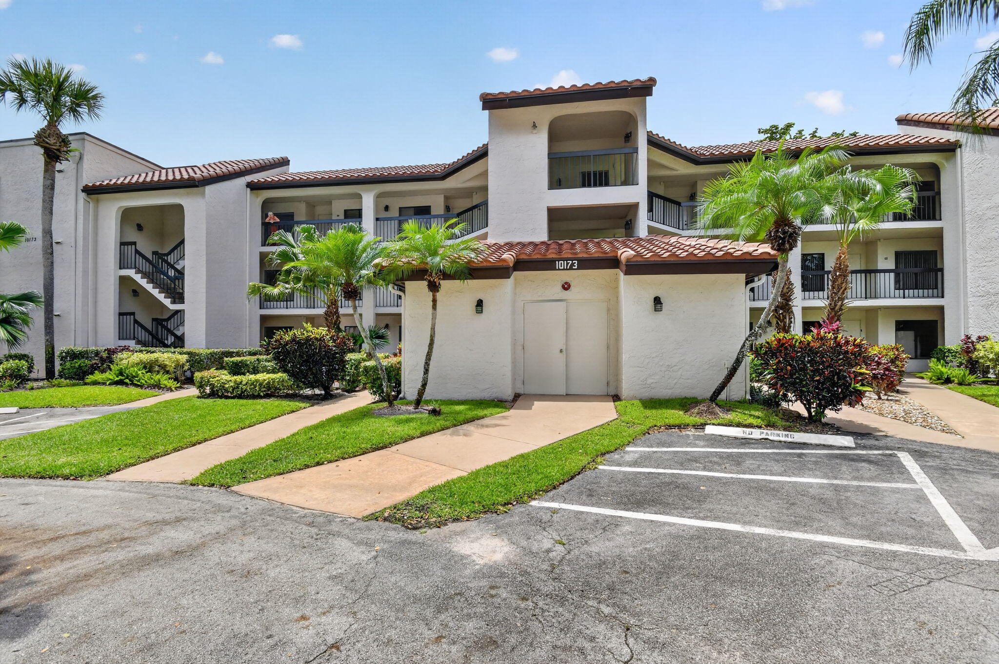 10173 Mangrove Drive 204 — photo