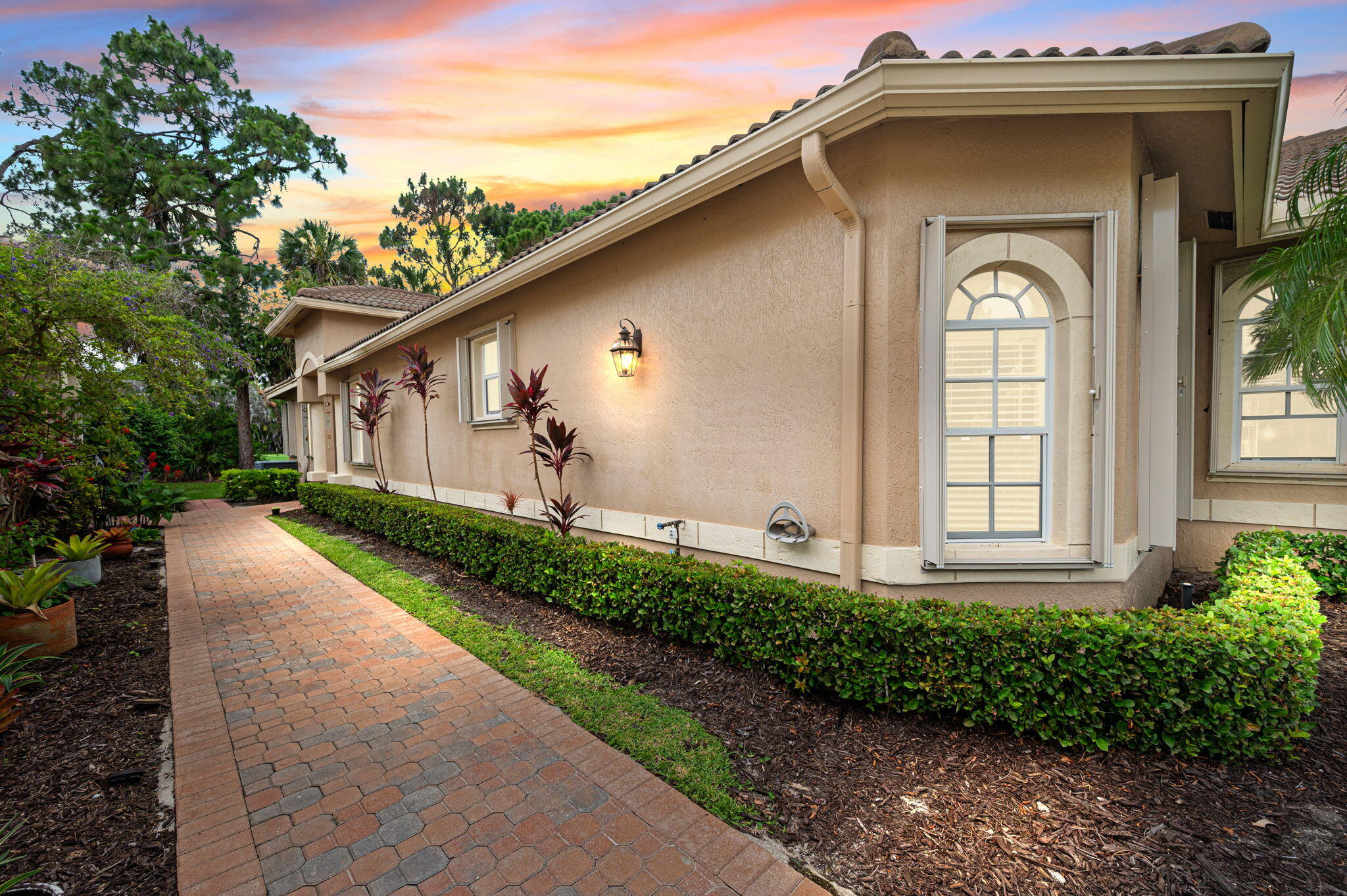 7327 Sea Pines Court — photo