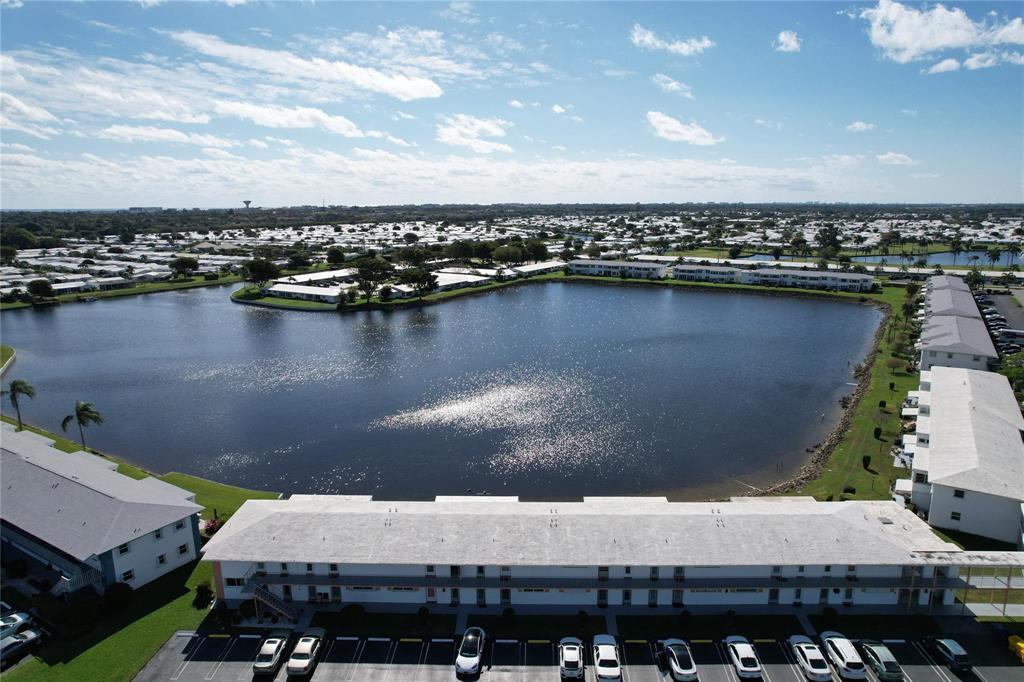 1116 Lake Terrace 214 — photo