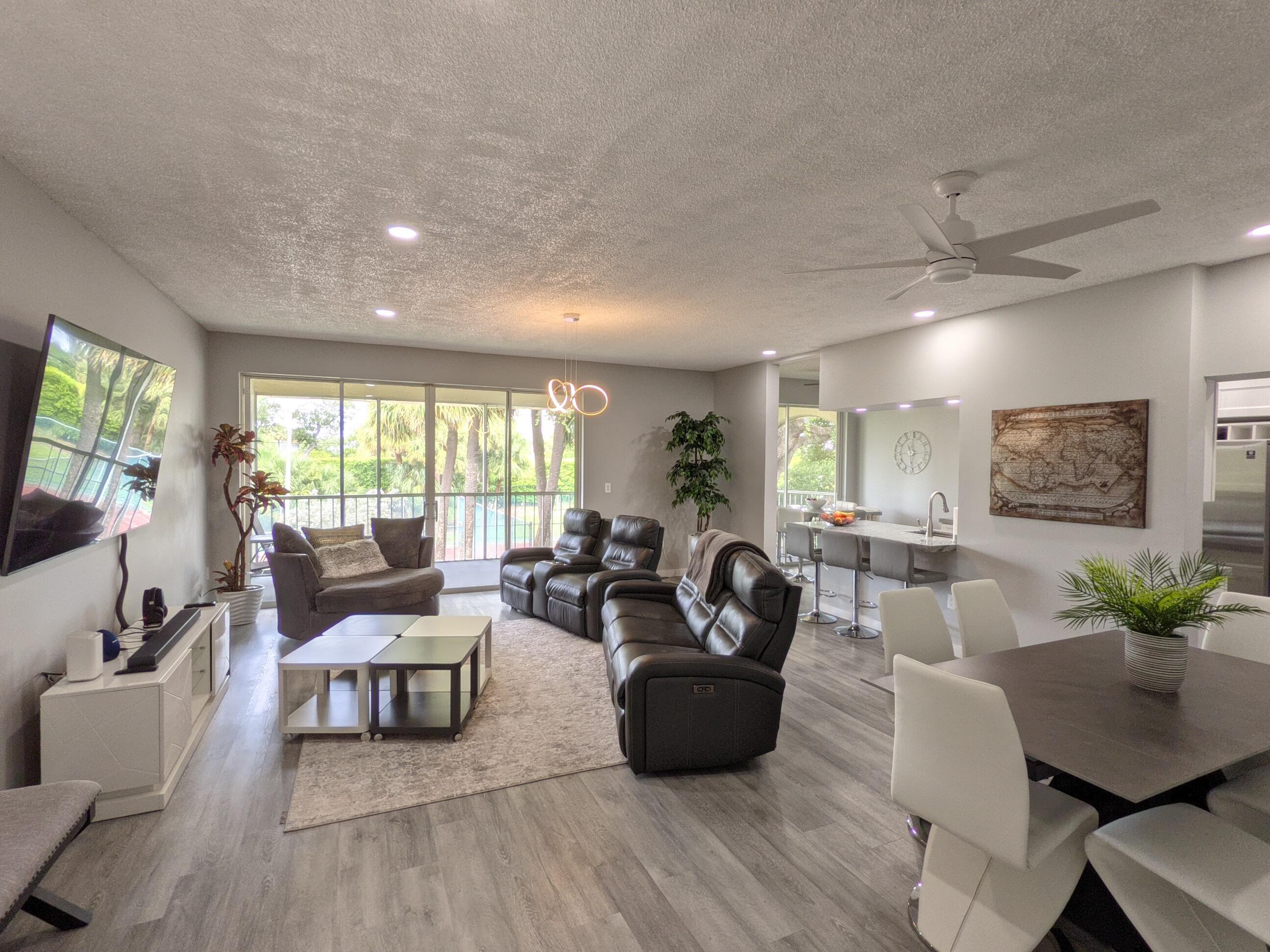 105 Half Moon Circle F2 — photo