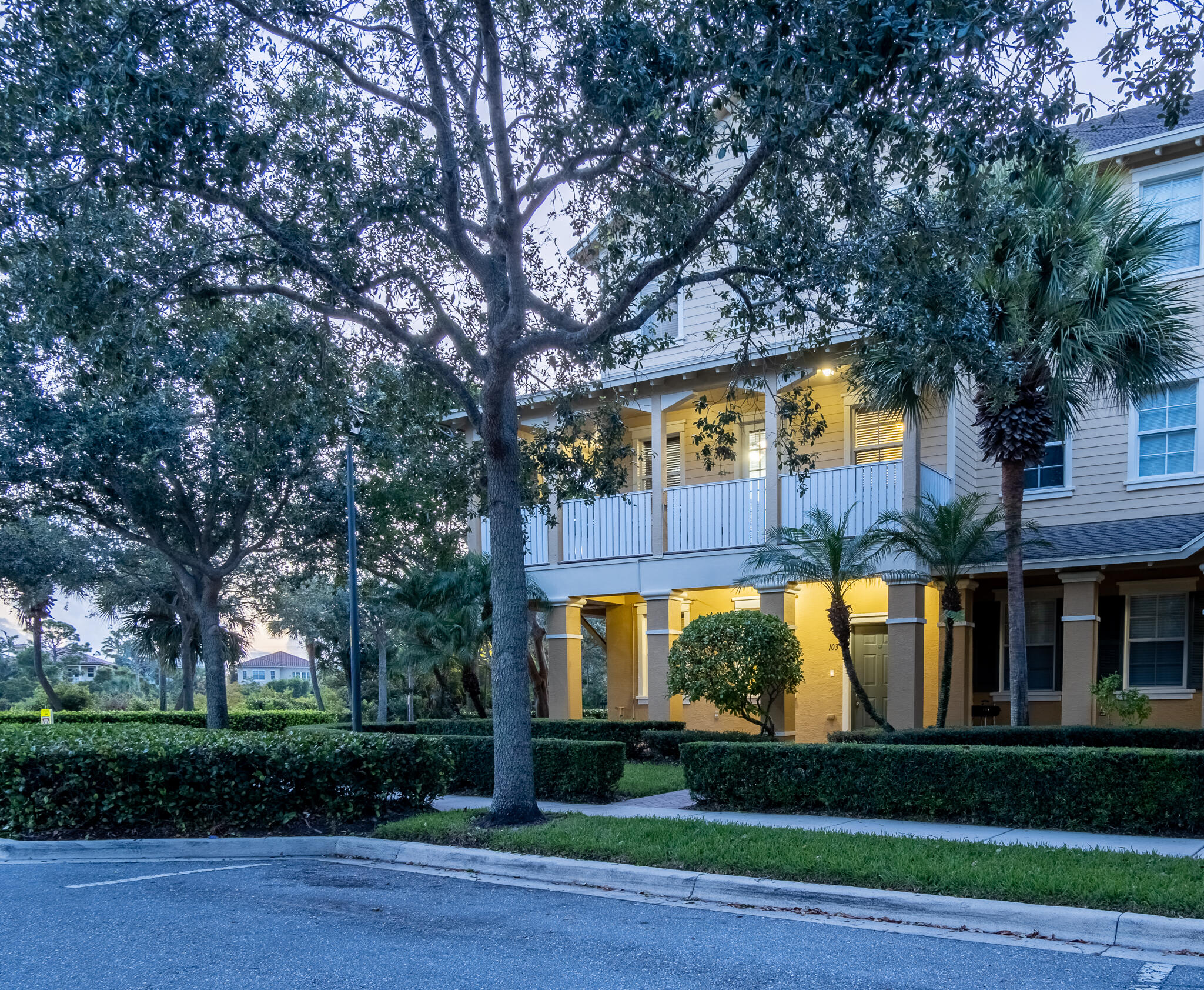 103 E Thatch Palm Circle, Jupiter, FL 33458 — photo 3