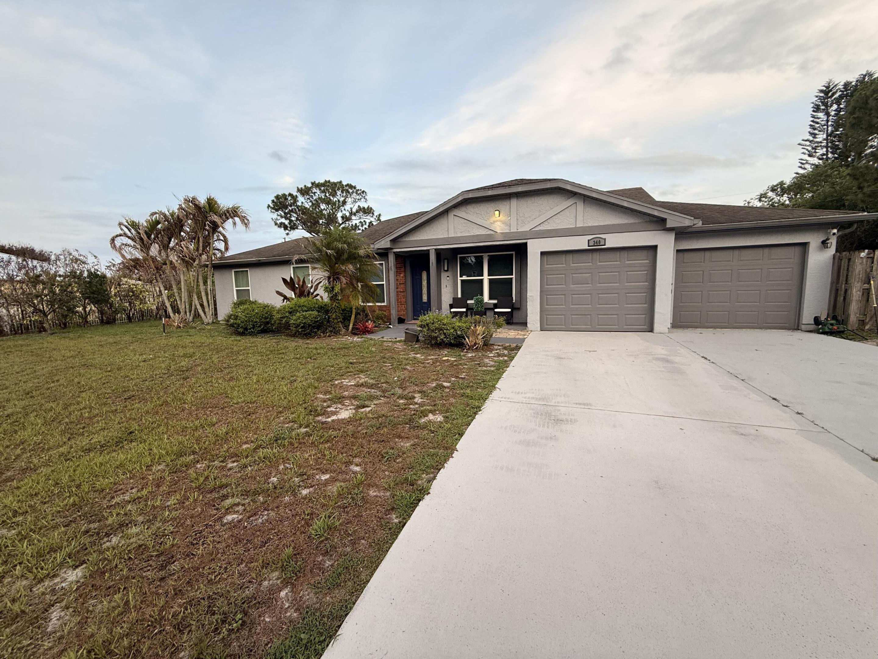 340 SW Paar Drive — photo