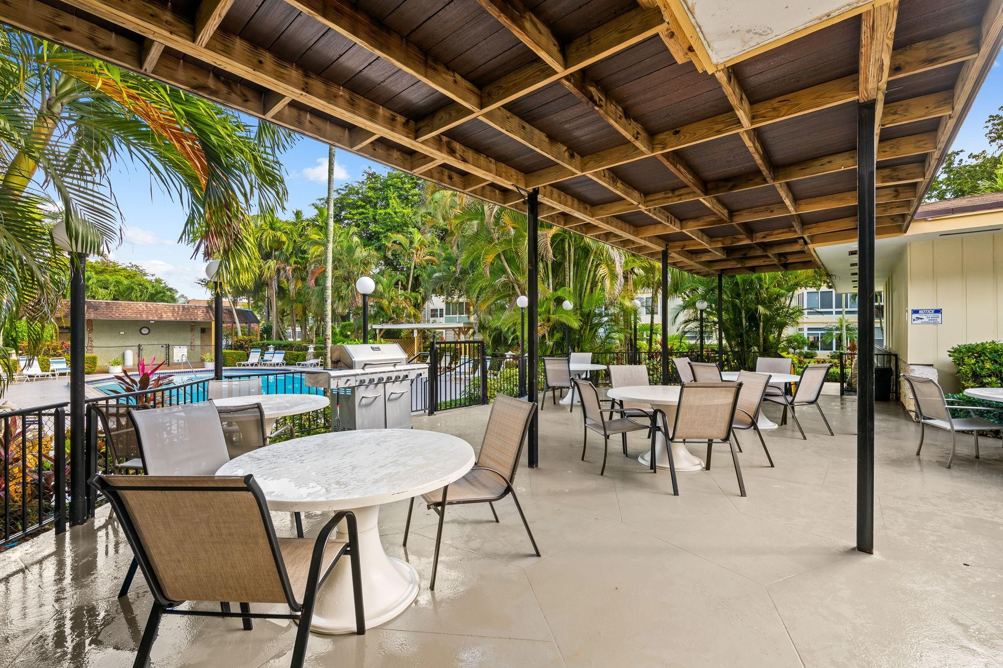 5151 W Oakland Park Boulevard 309 — photo