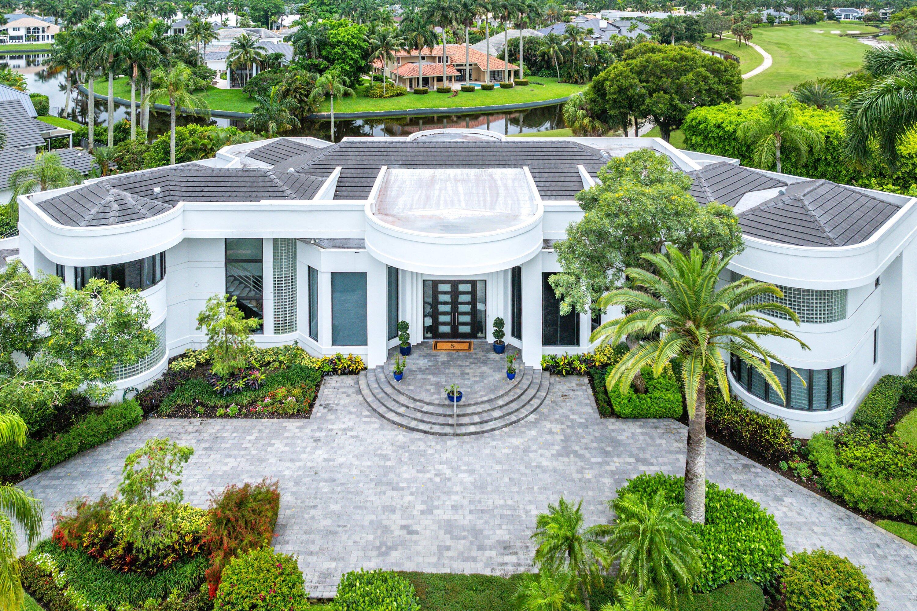 7027 Queenferry Circle — photo