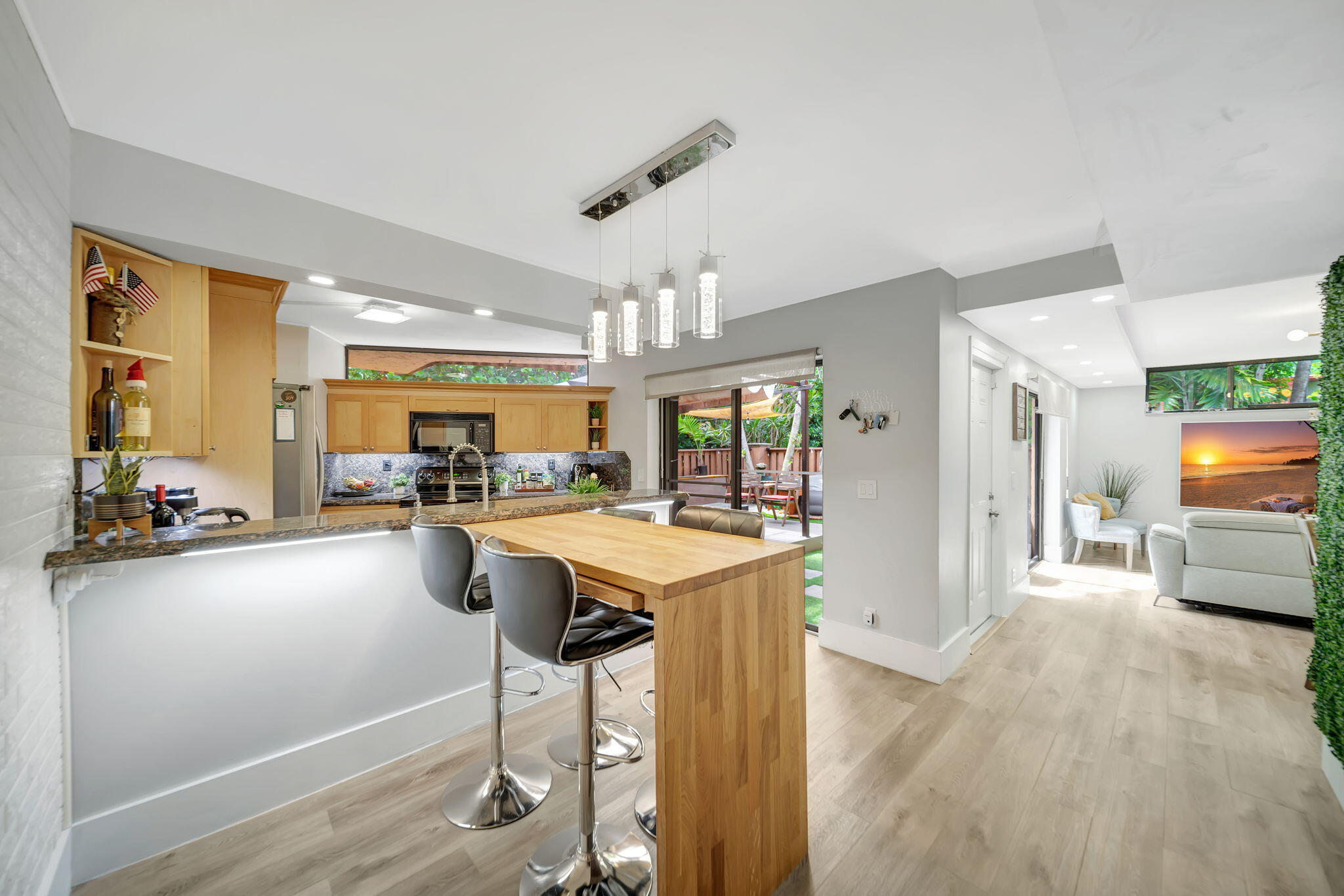 8105 Severn Drive C — photo