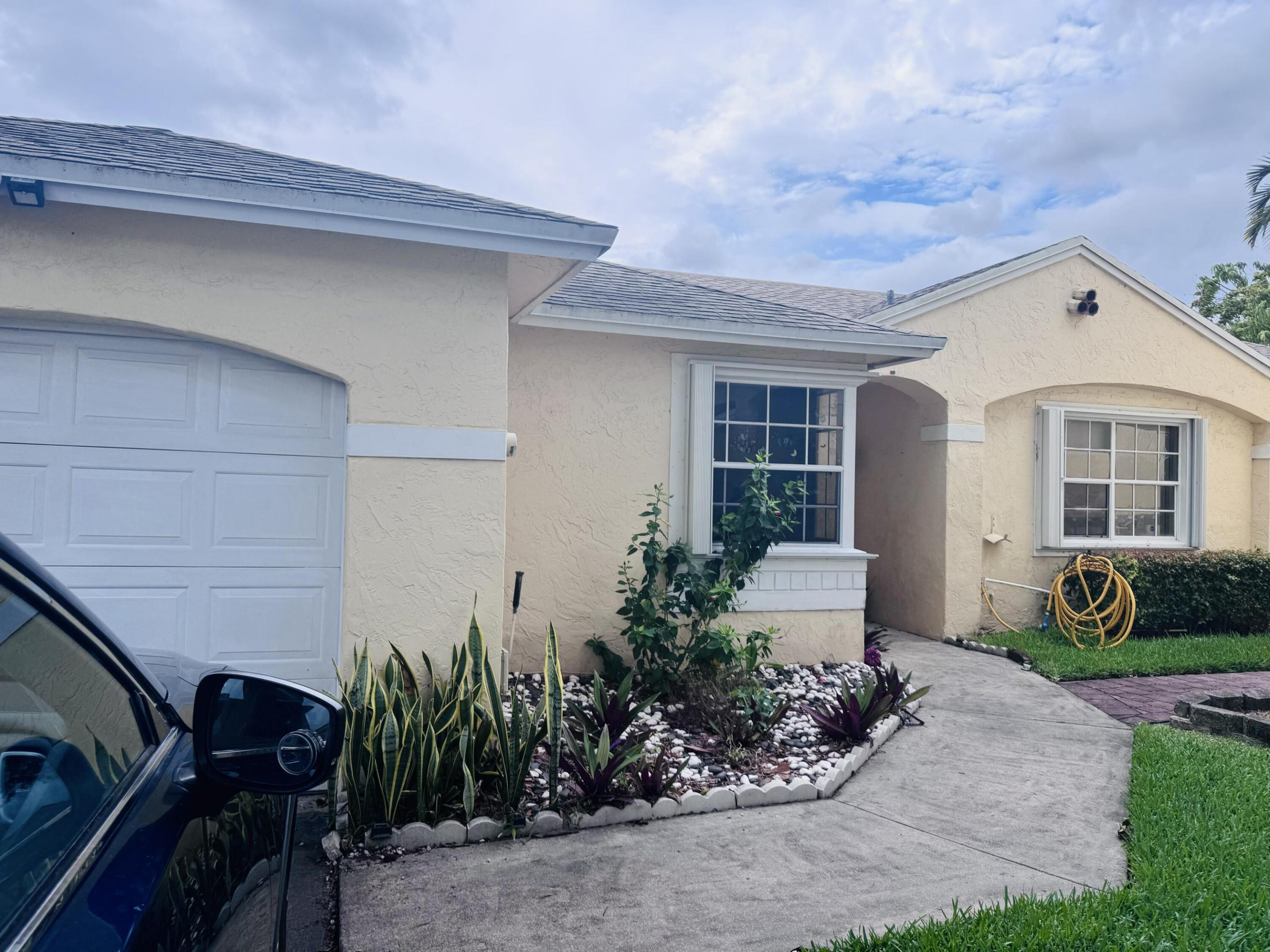 11747 NW 12th Street — photo