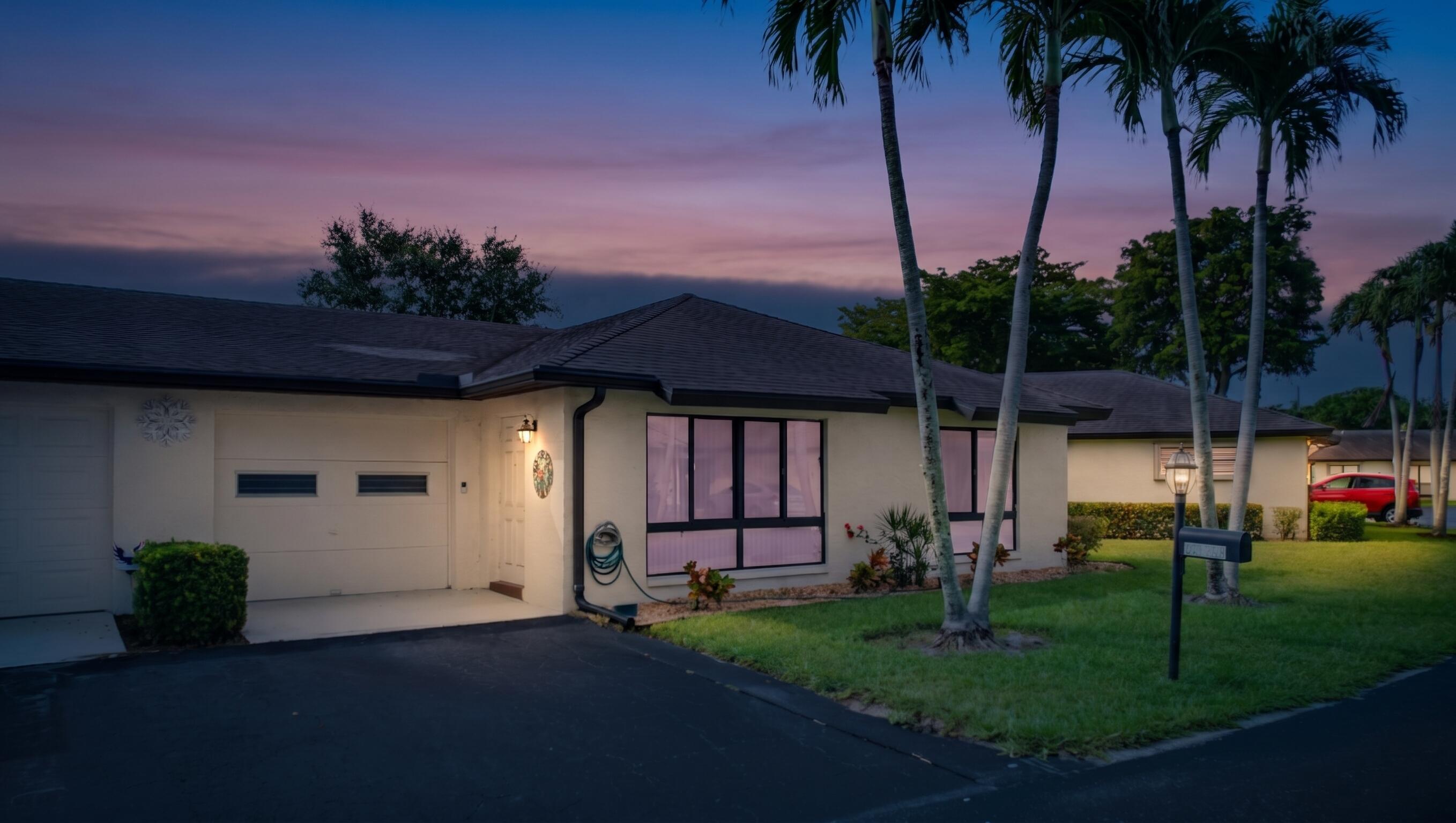 4854 Equestrian Circle Apt B — photo