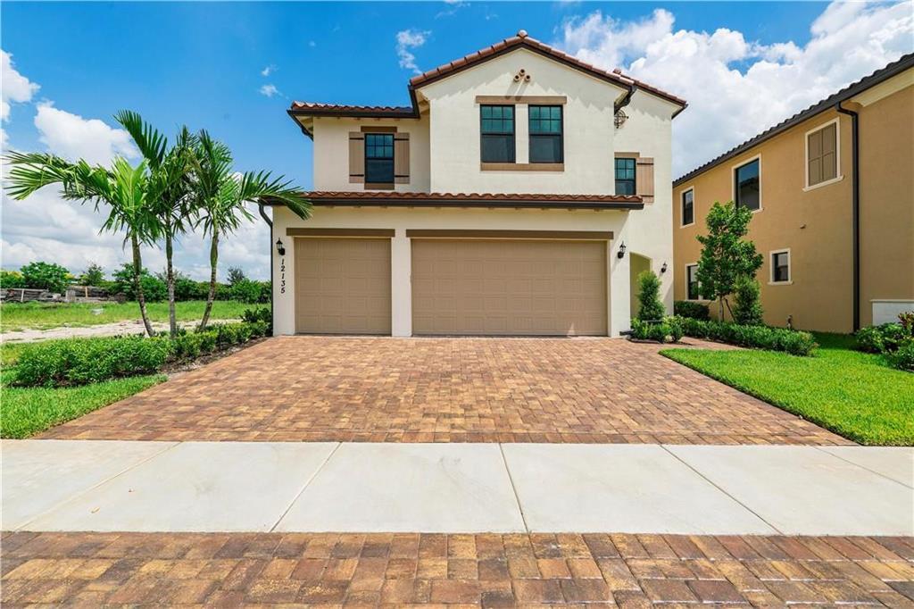 12135 E Baypoint Circle — photo