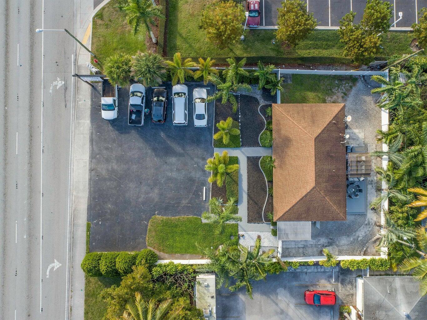 2935 Lake Worth Road — photo