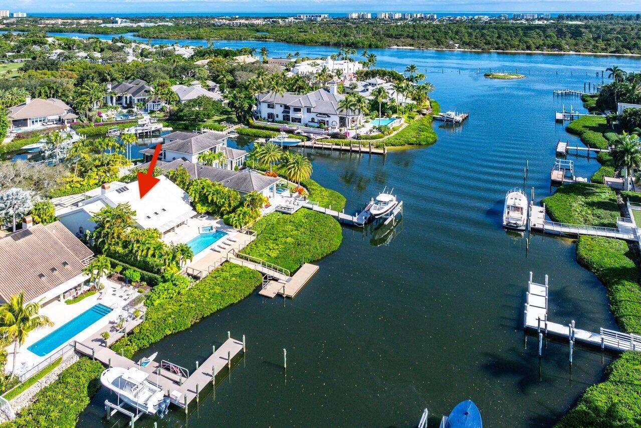215 Island Drive — photo