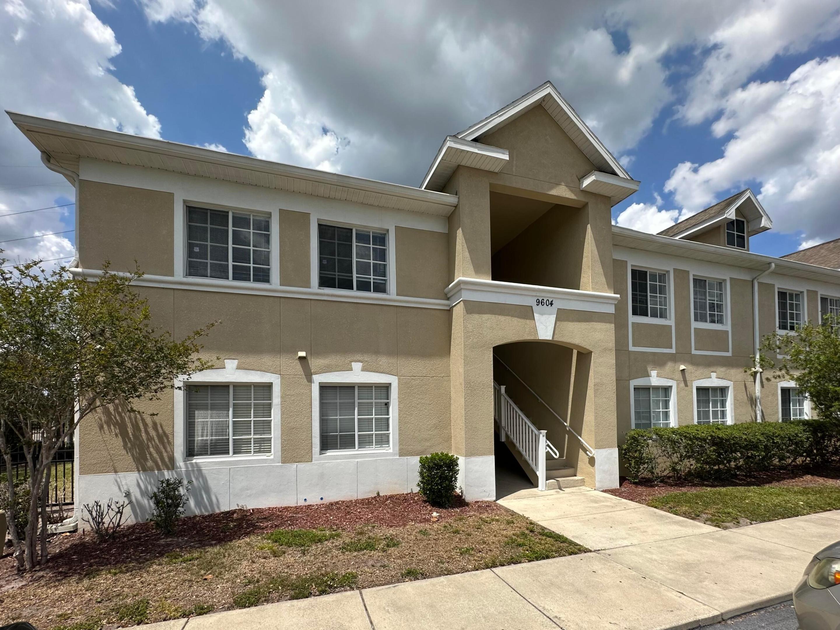 9604 Seadale Court 201 — photo