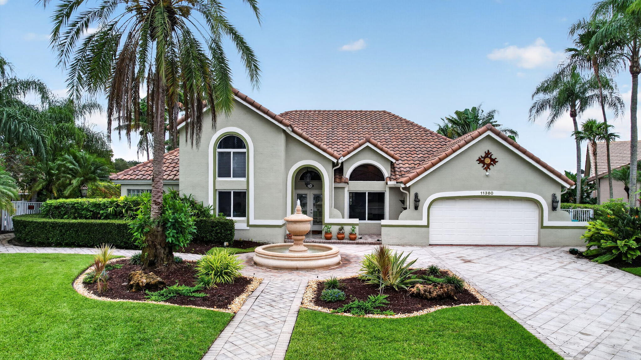 11380 Wayne Drive — photo
