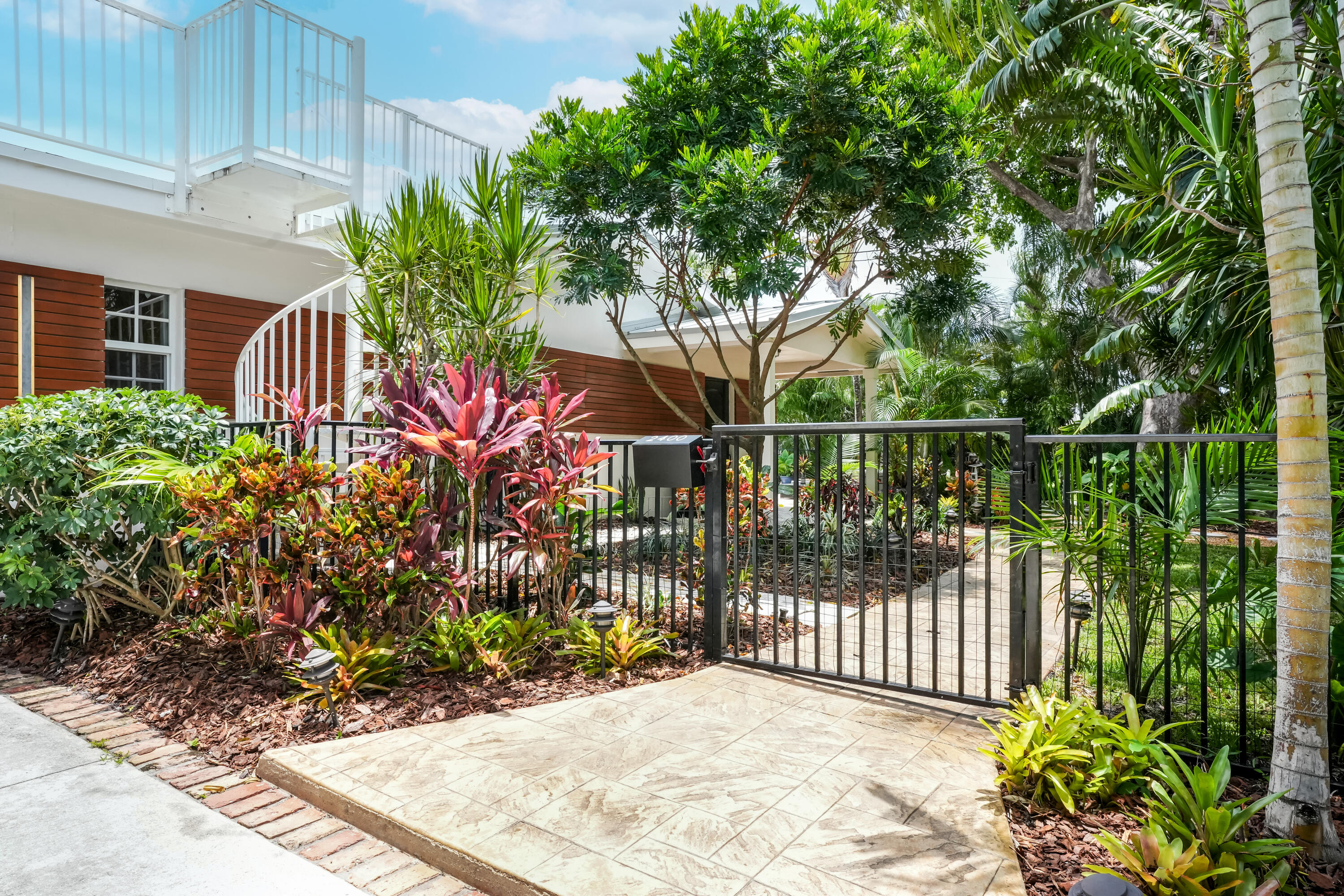 2400 N Riverside Drive, Pompano Beach, FL 33062 — photo 2