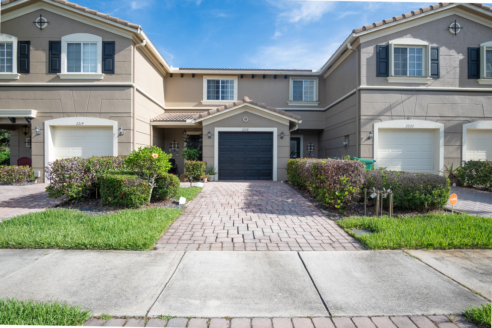 2218 SW Marshfield Court — photo