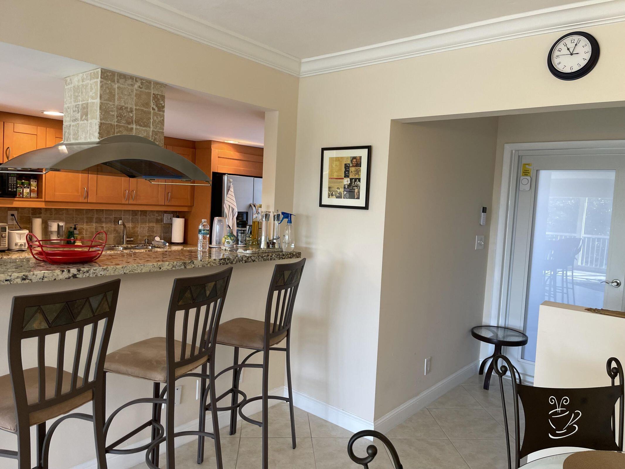 300 E Royal Palm Road 0420 — photo