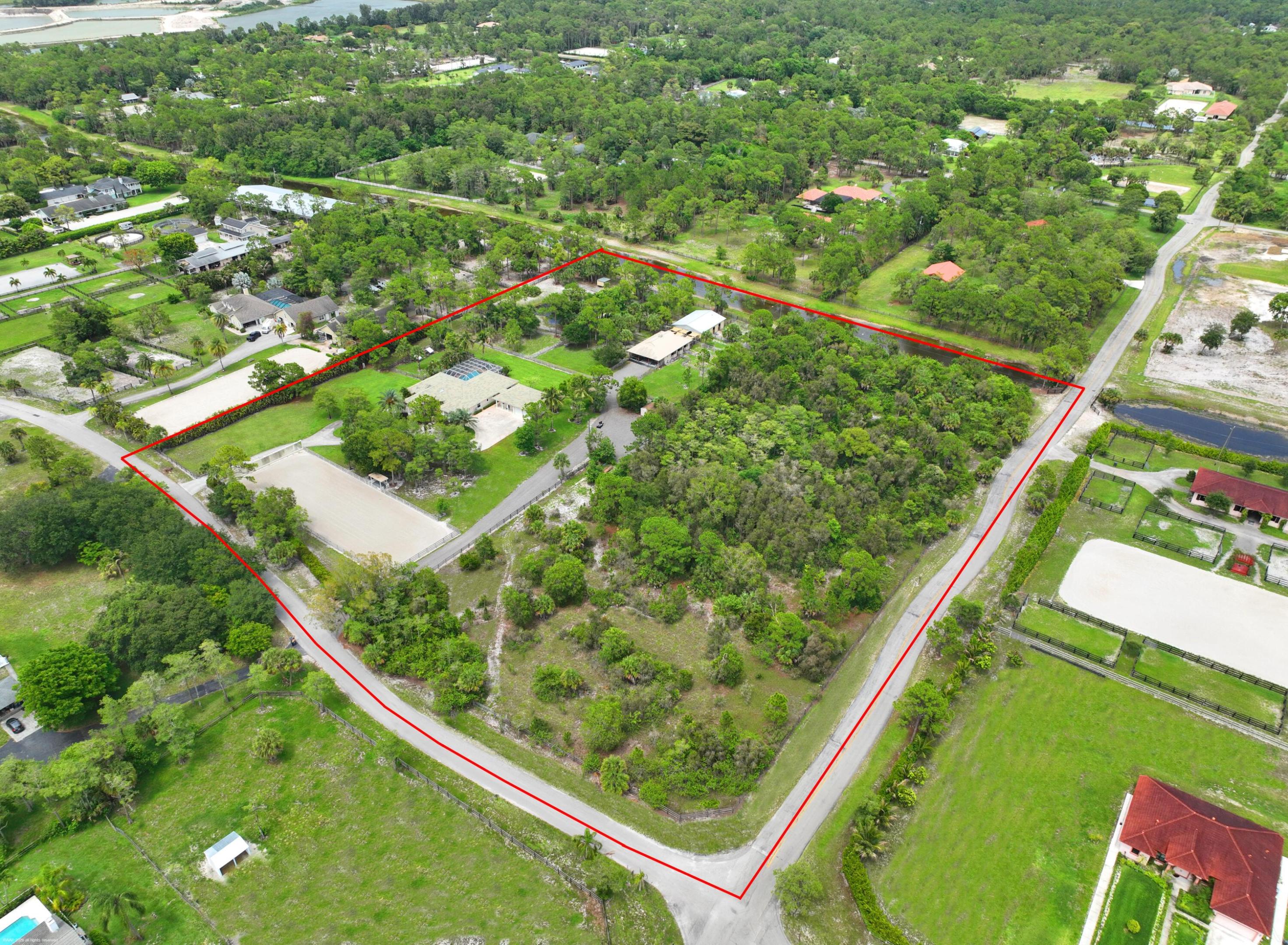 2560 Buck Ridge Trail — photo
