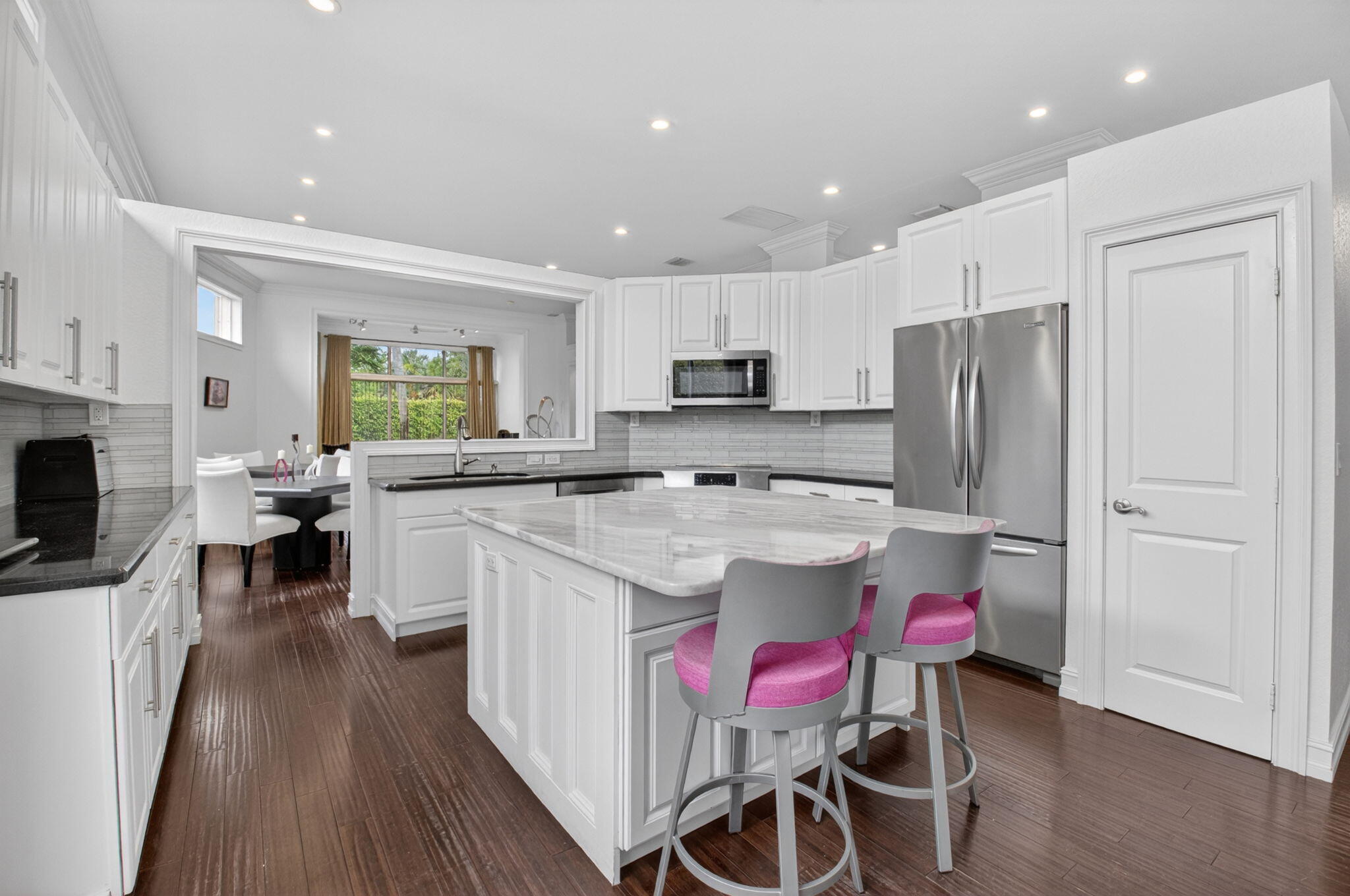11585 Green Golf Lane — photo