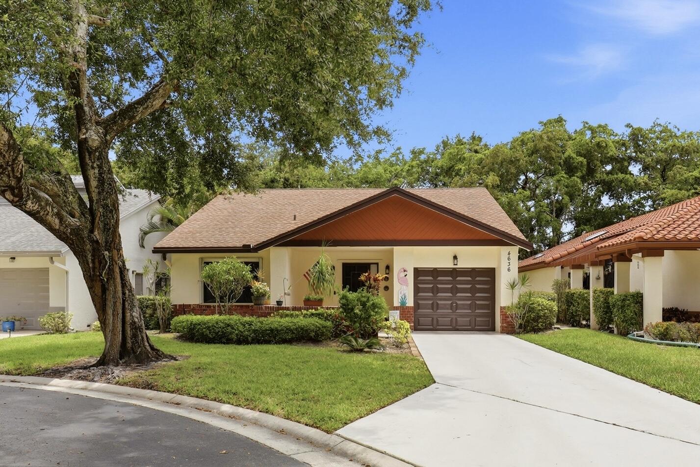 4636 Daylily Court — photo