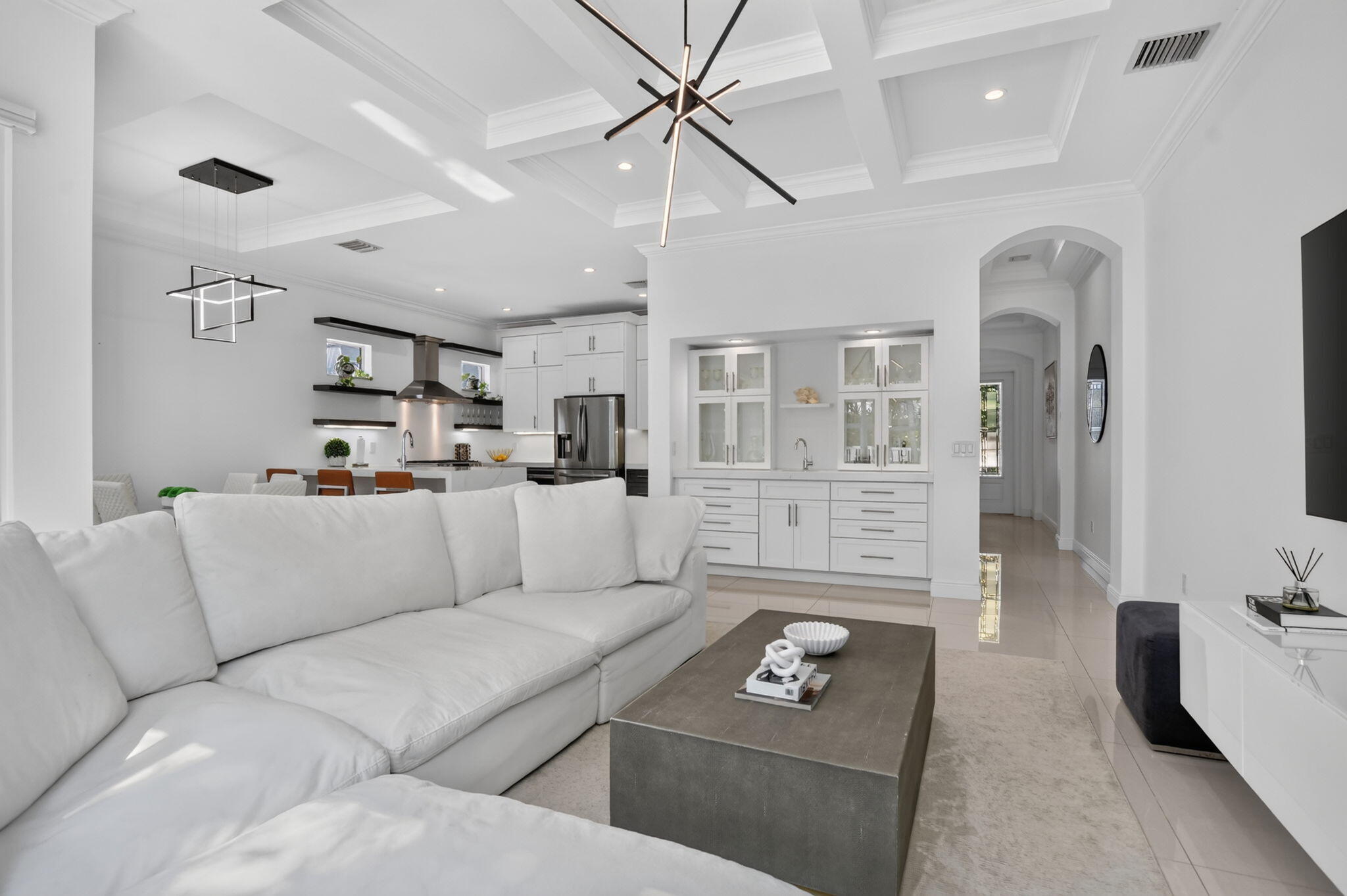 500 NE Wavecrest Way, Boca Raton, FL 33432 — photo 2