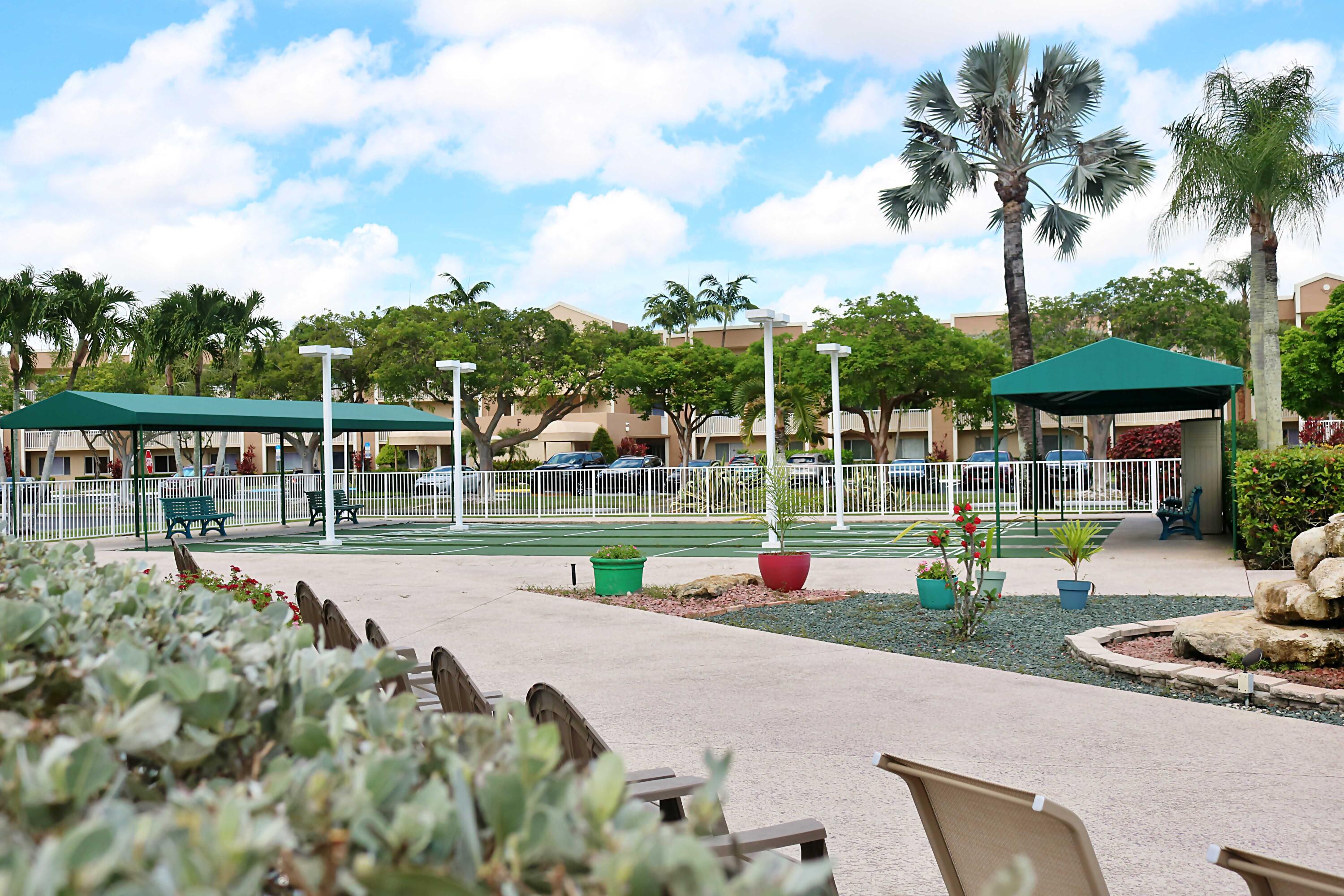 Home in Tamarac, FL 33321 — photo 3