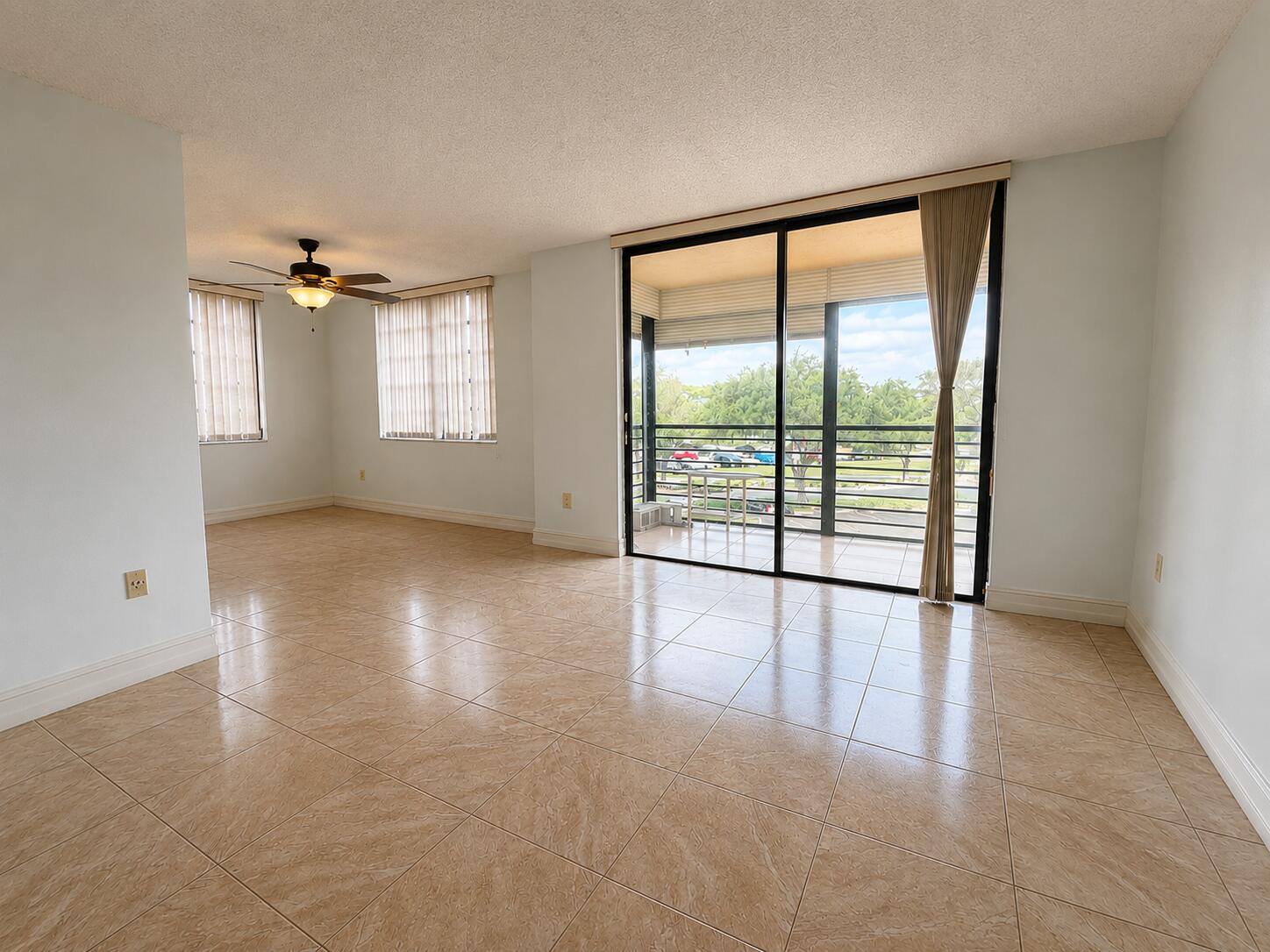 1000 Colony Point Circle 315 — photo